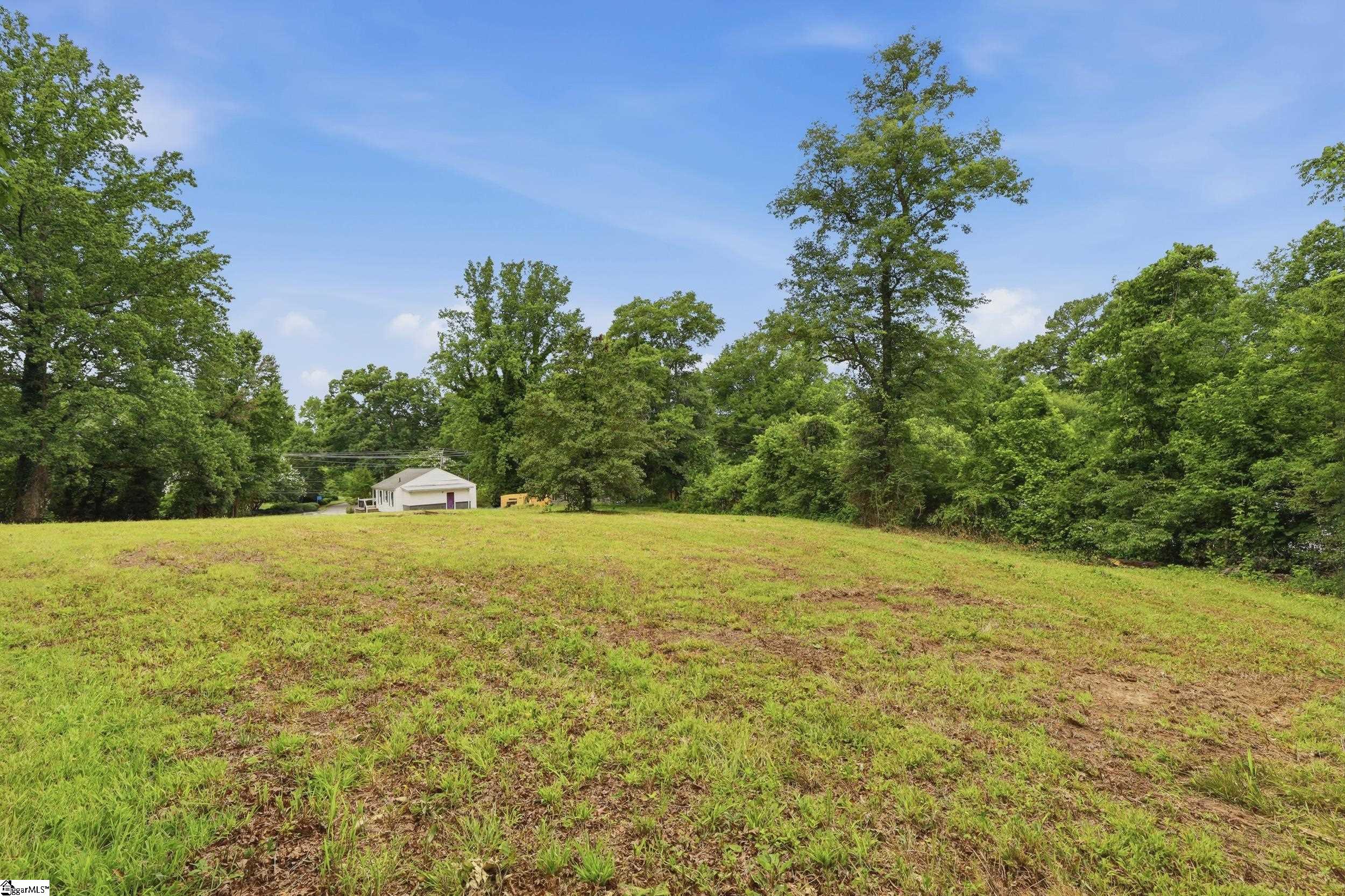 532 Gentry Memorial Highway Easley, SC 29640