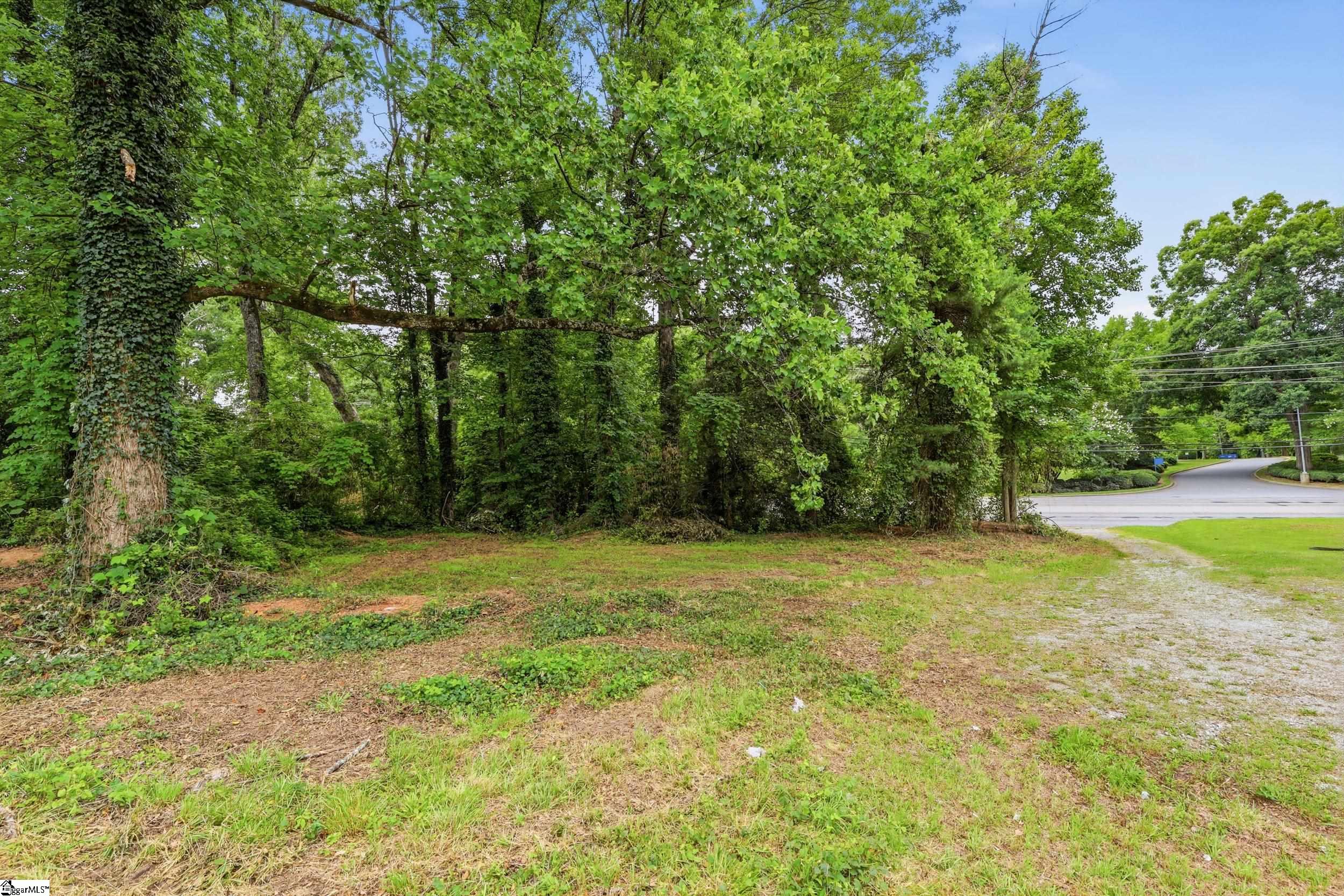 532 Gentry Memorial Highway Easley, SC 29640