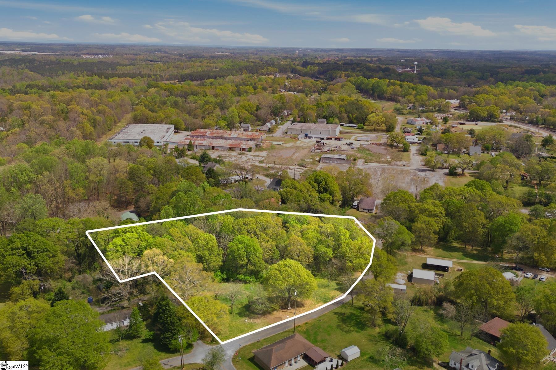 603 E Abbey Street Westminster, SC 29693