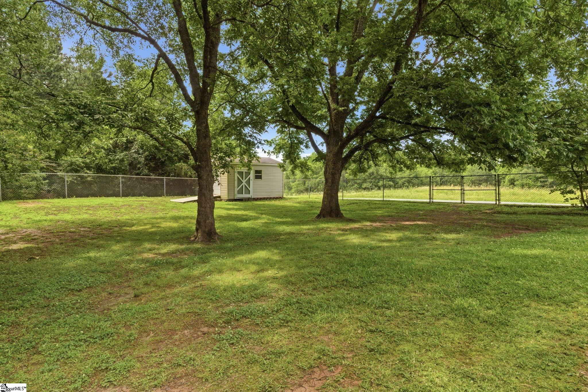 136 Country Club Road Gaffney, SC 29340