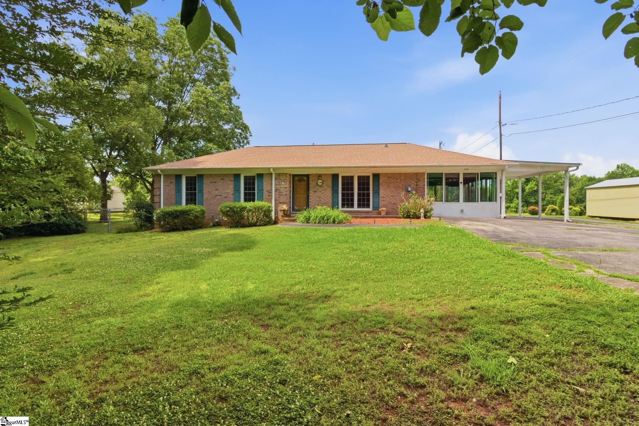 136 Country Club Road Gaffney, SC 29340
