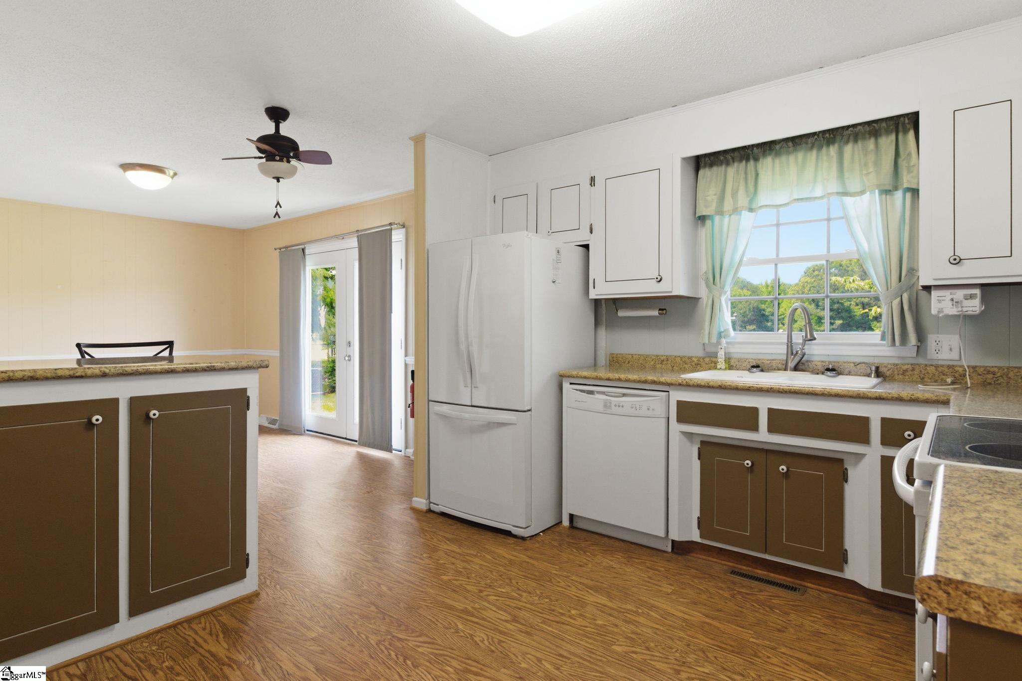 136 Country Club Road Gaffney, SC 29340
