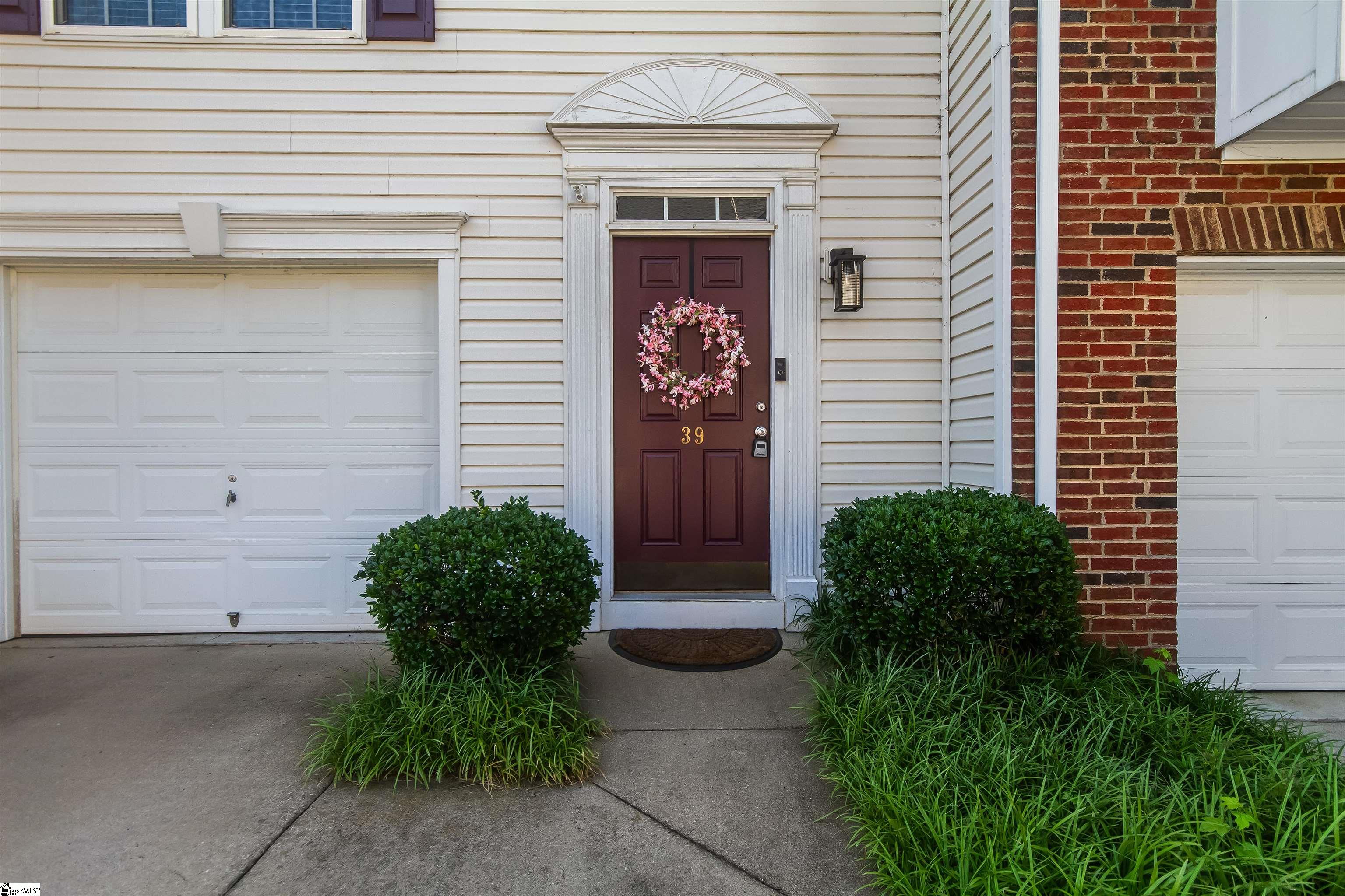 39 Heritage Oak Way Simpsonville, SC 29681
