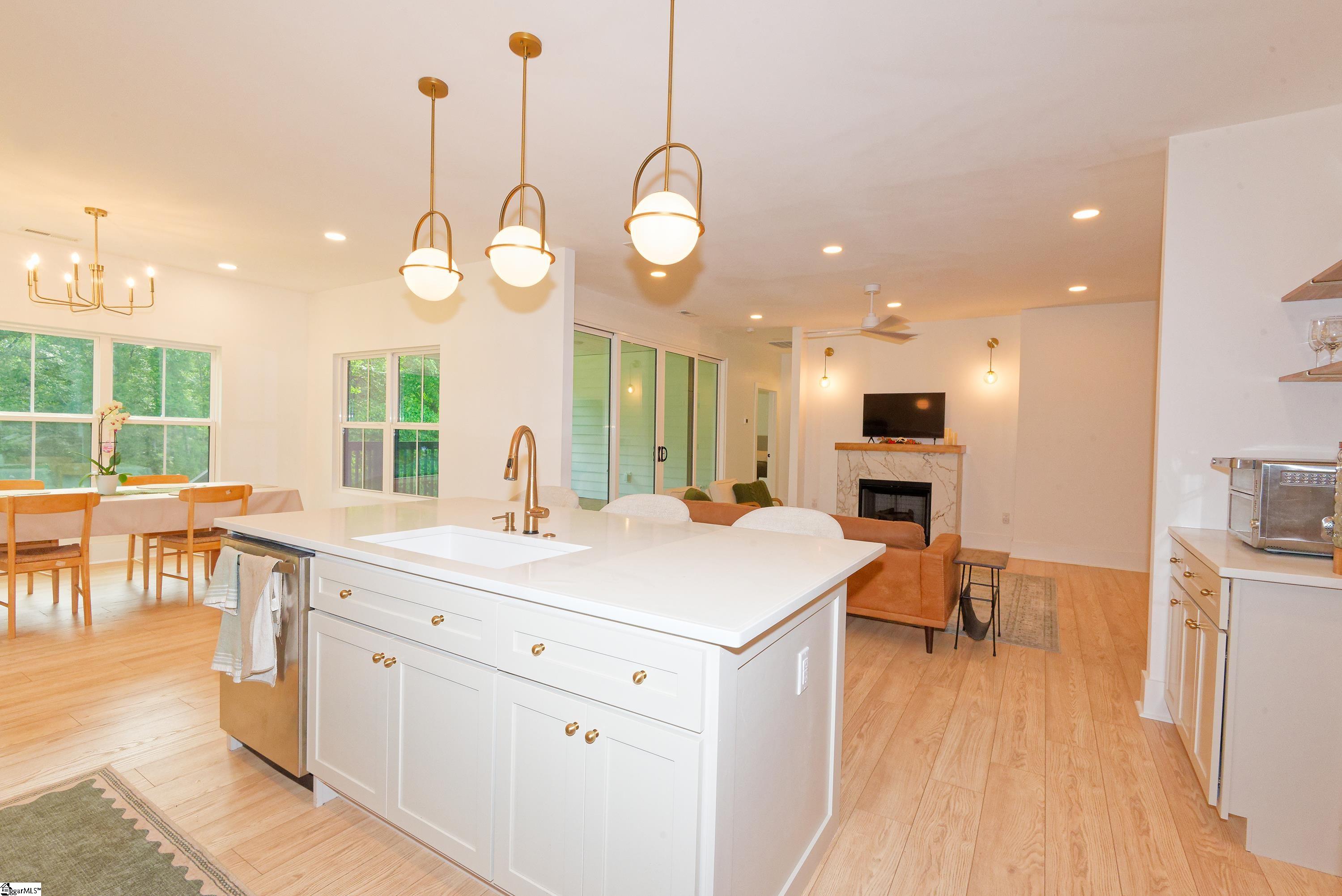 308 Aunt Carrie Place Wellford, SC 29385