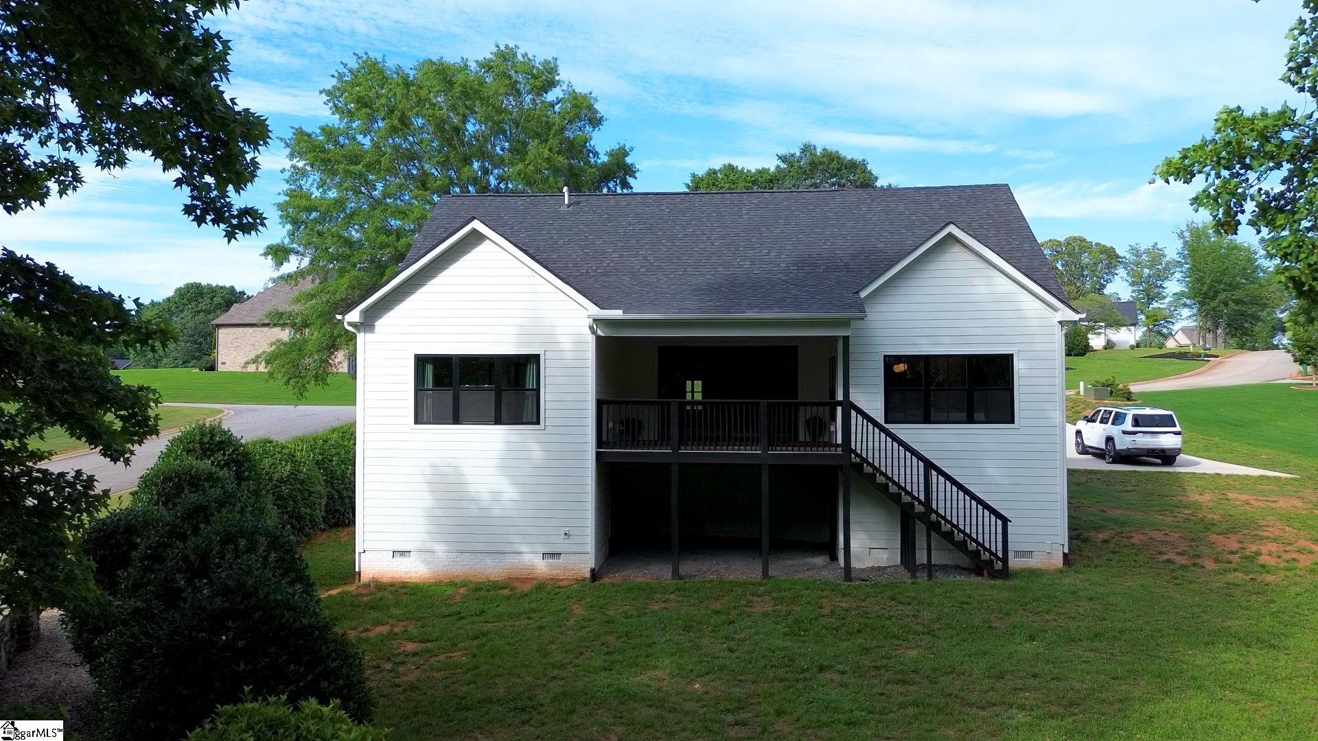 308 Aunt Carrie Place Wellford, SC 29385
