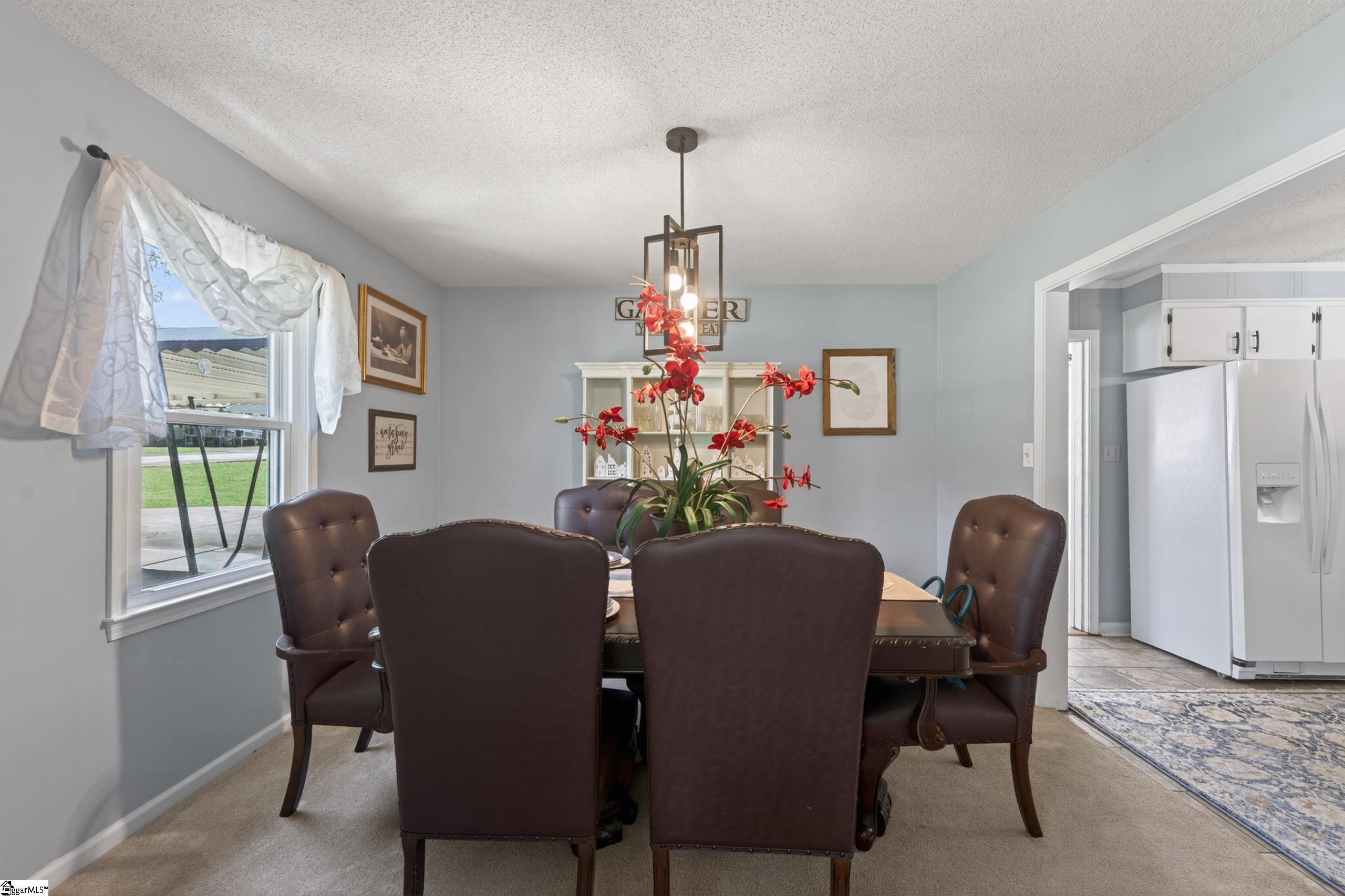 135 W Church Street Cowpens, SC 29330