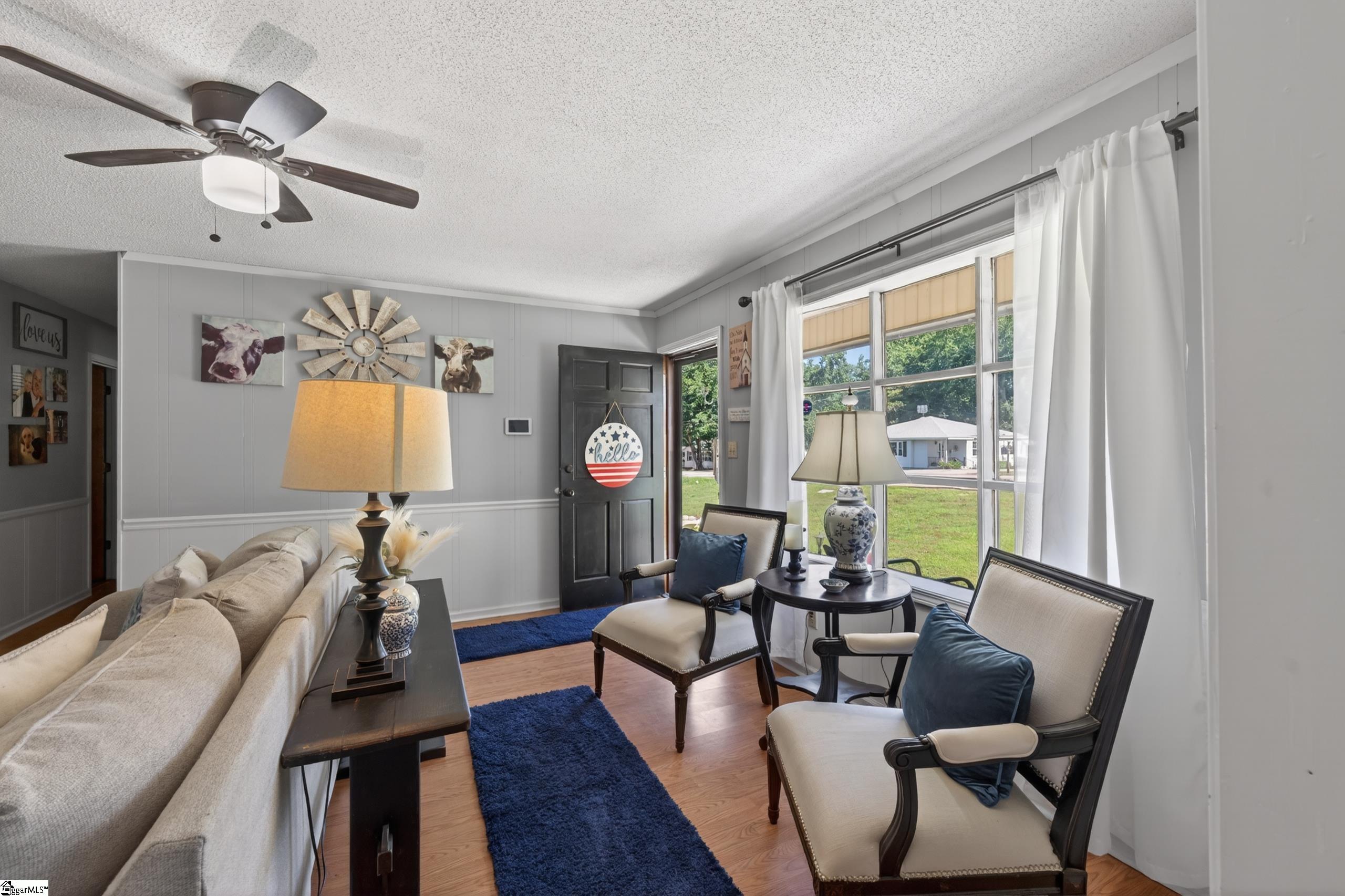 135 W Church Street Cowpens, SC 29330