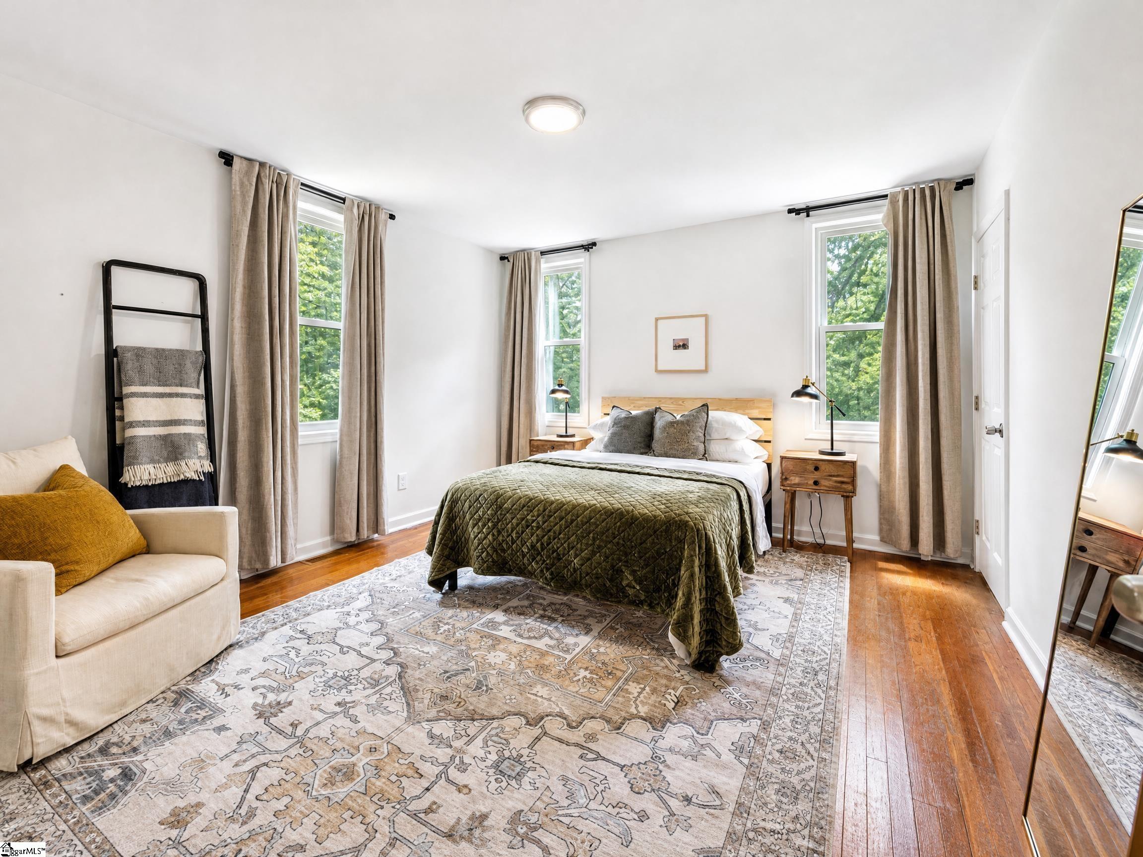 39 Stallings Road Greenville, SC 29611