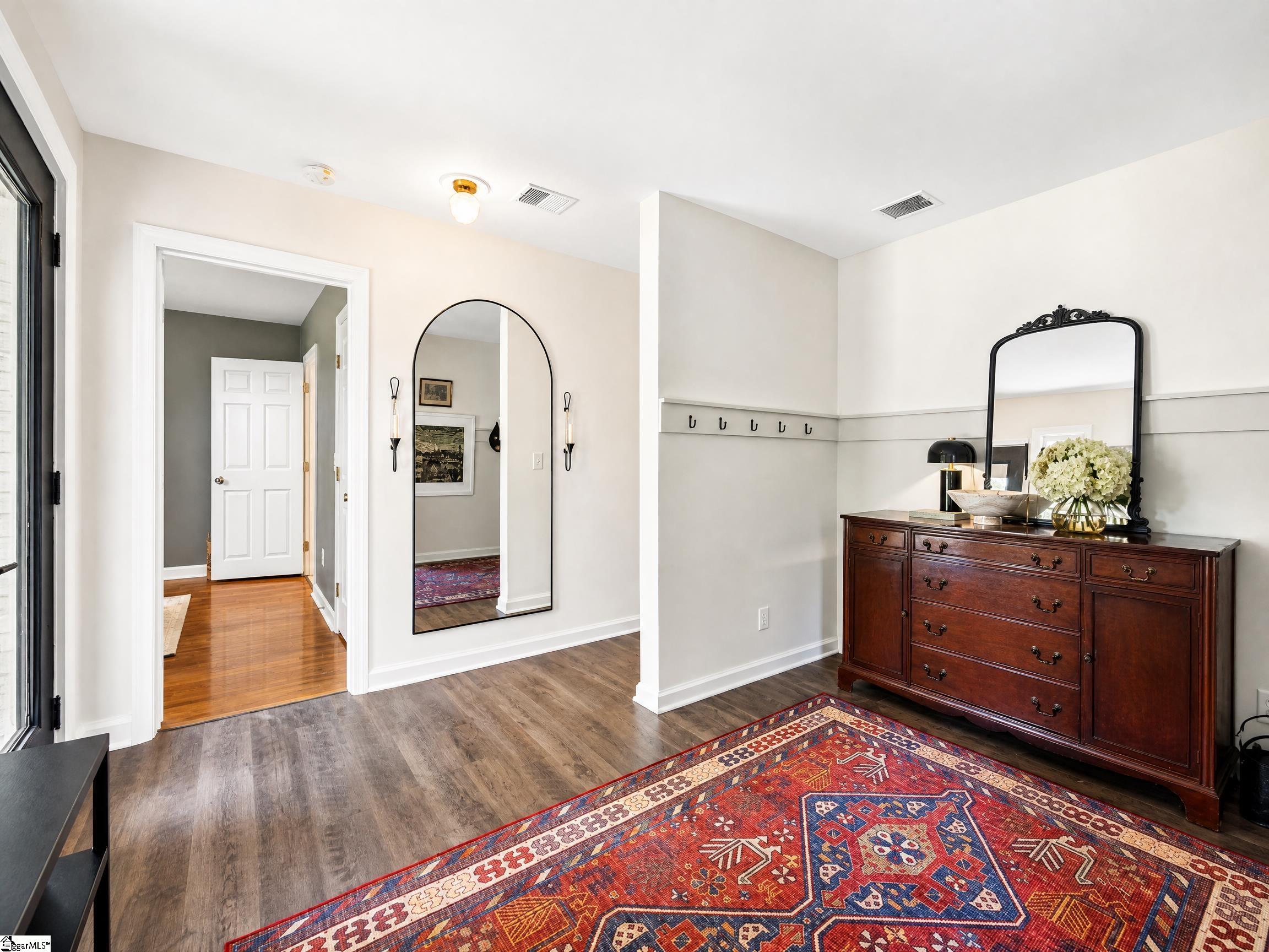 39 Stallings Road Greenville, SC 29611