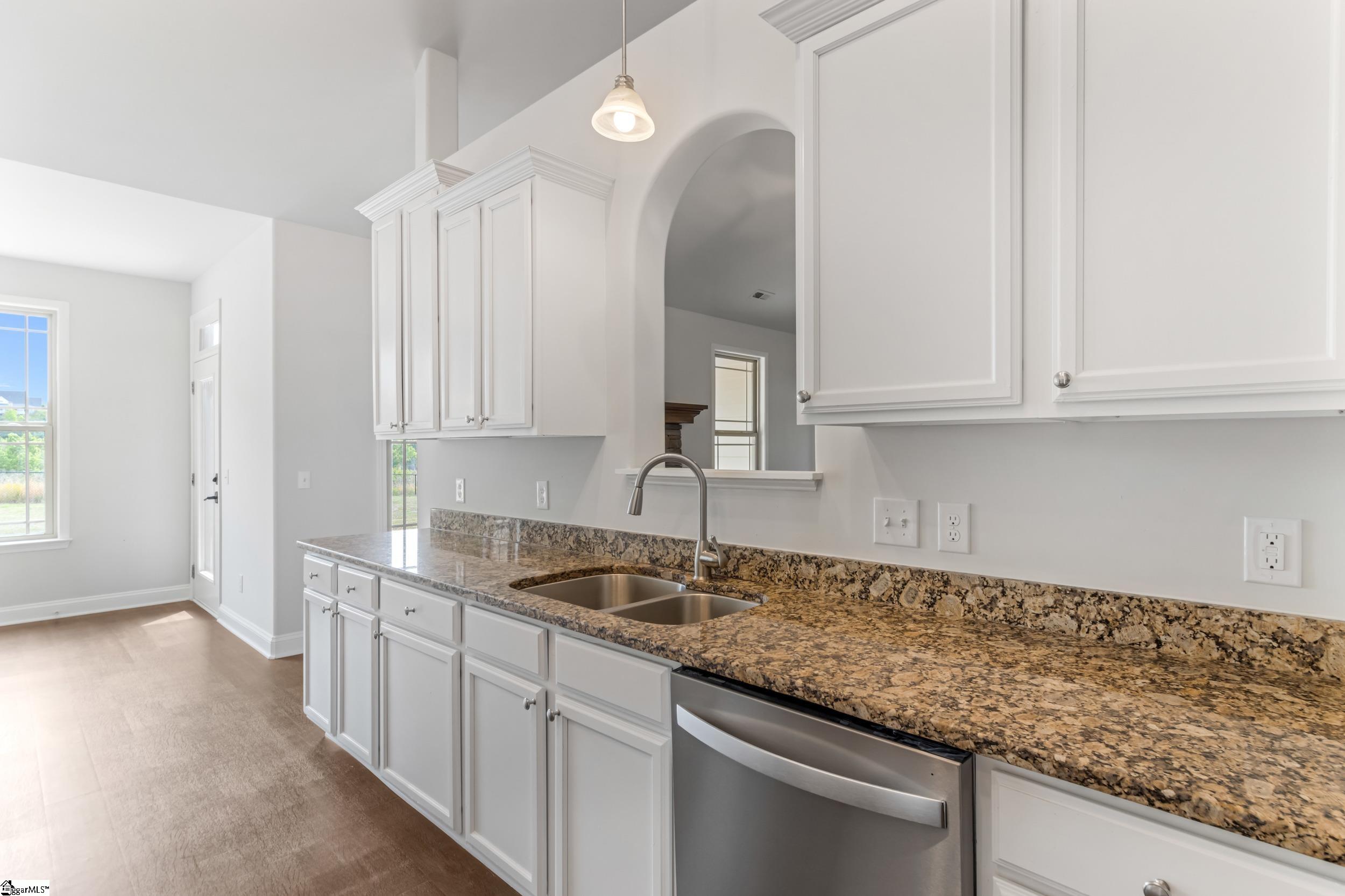 917 Garnet Drive Chesnee, SC 29323