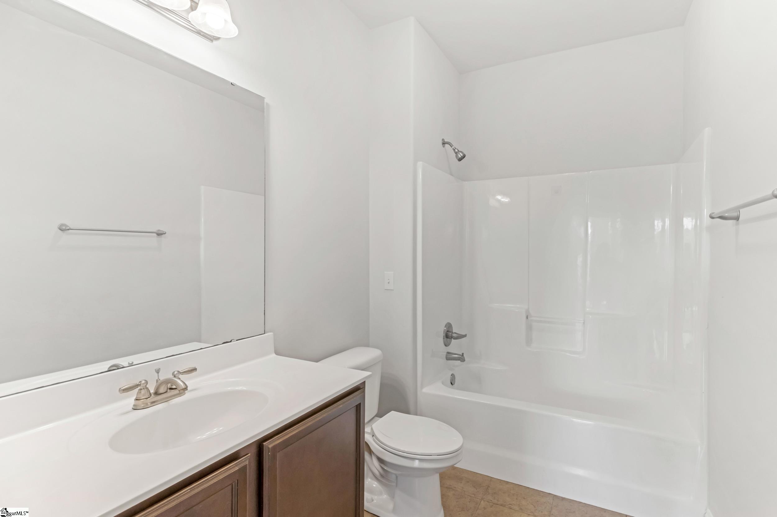 917 Garnet Drive Chesnee, SC 29323