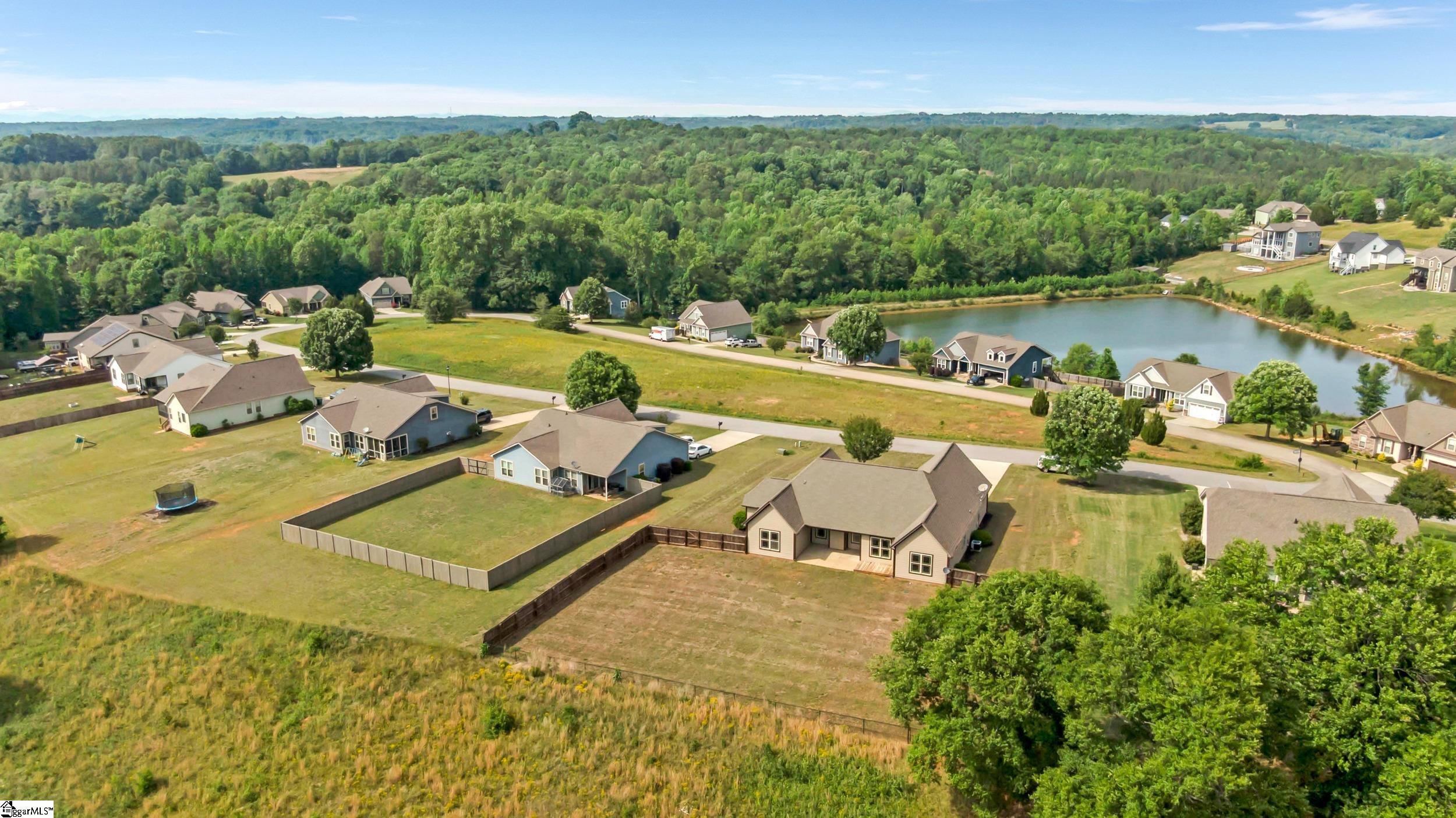 917 Garnet Drive Chesnee, SC 29323