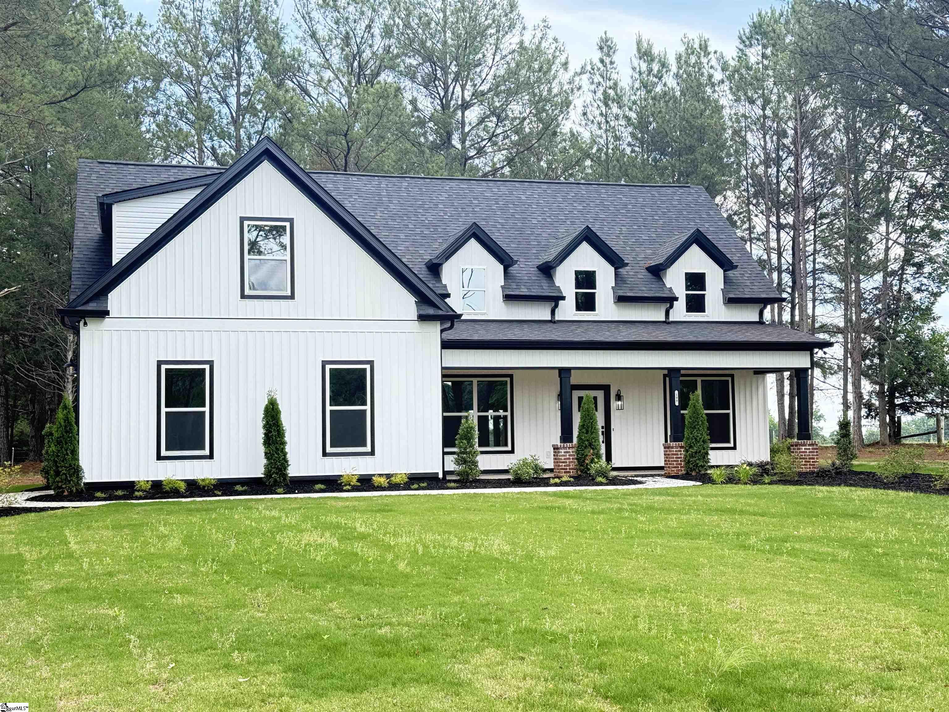199 Ora Road, Gray Court, SC 29645