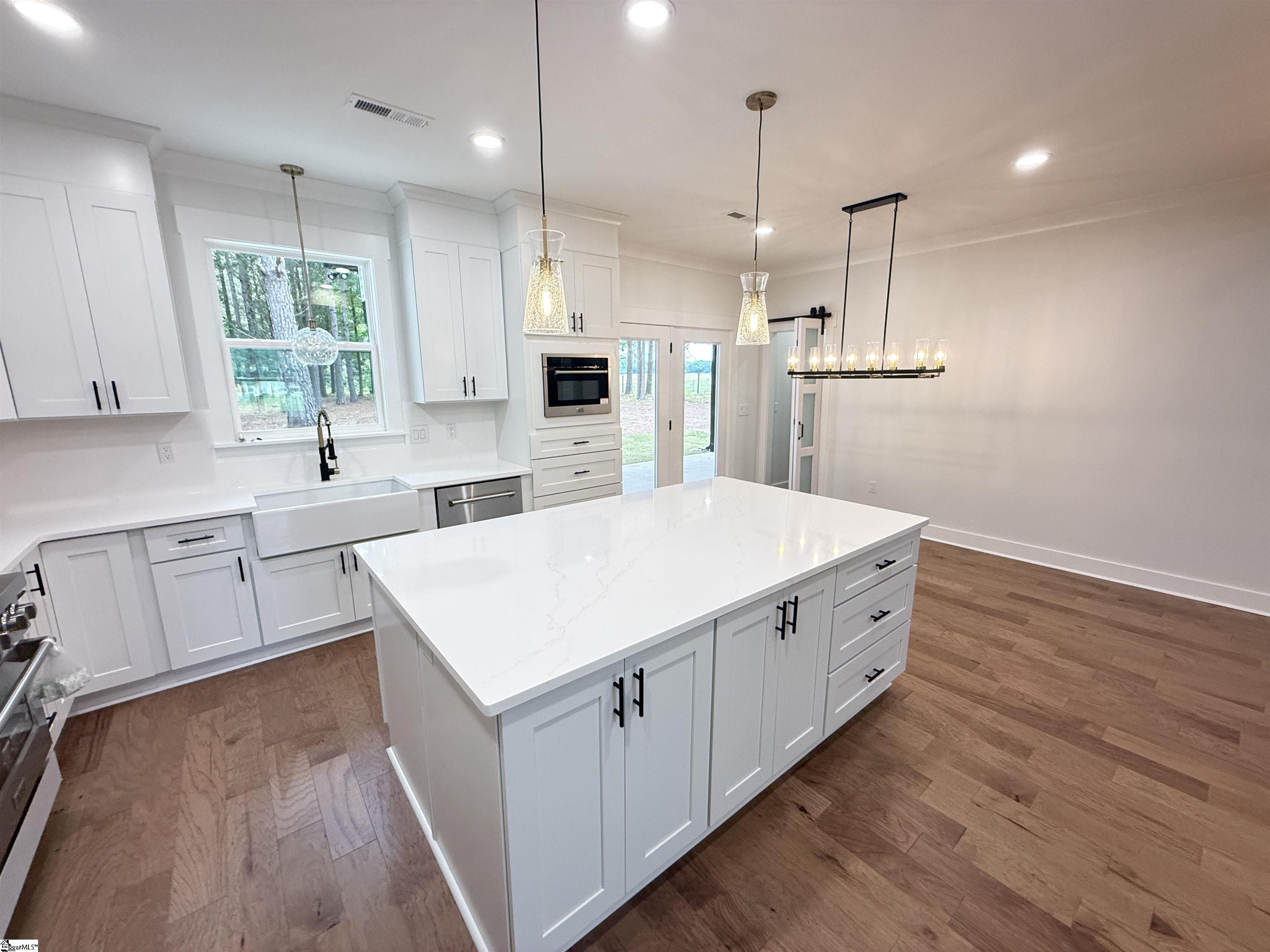 199 Ora Road Gray Court, SC 29645