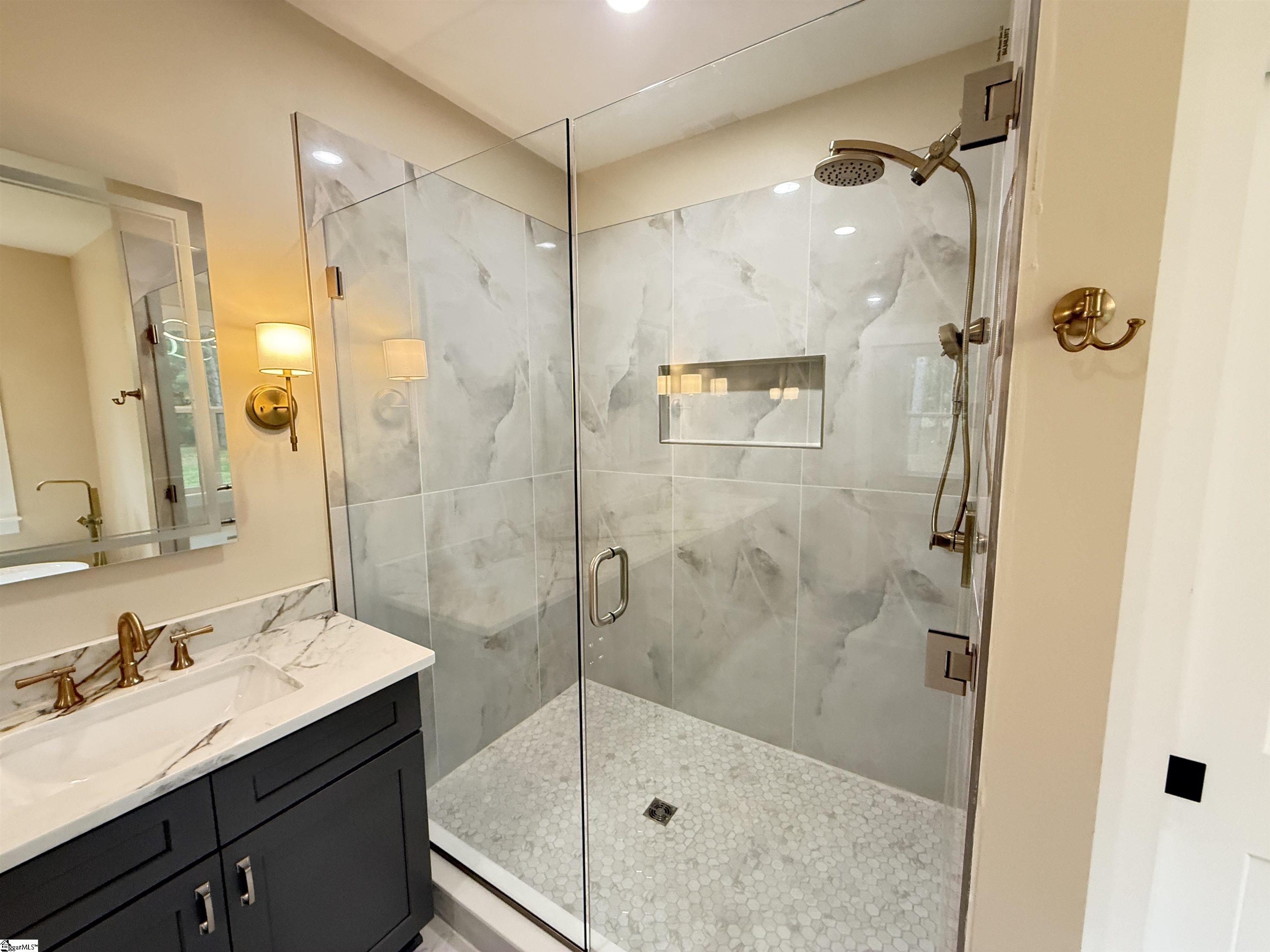 199 Ora Road Gray Court, SC 29645