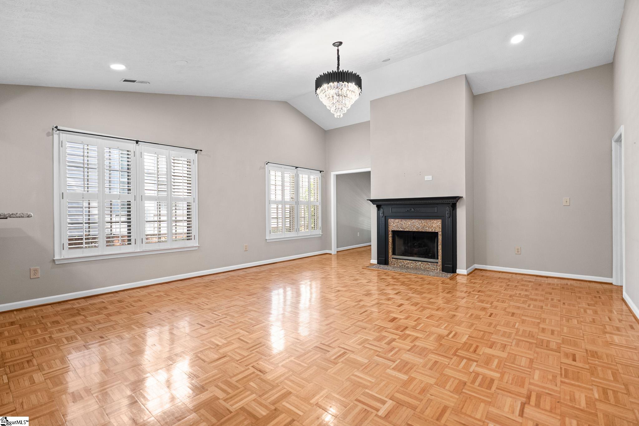 40 Wood Pointe Drive UNIT #29 Greenville, SC 29615