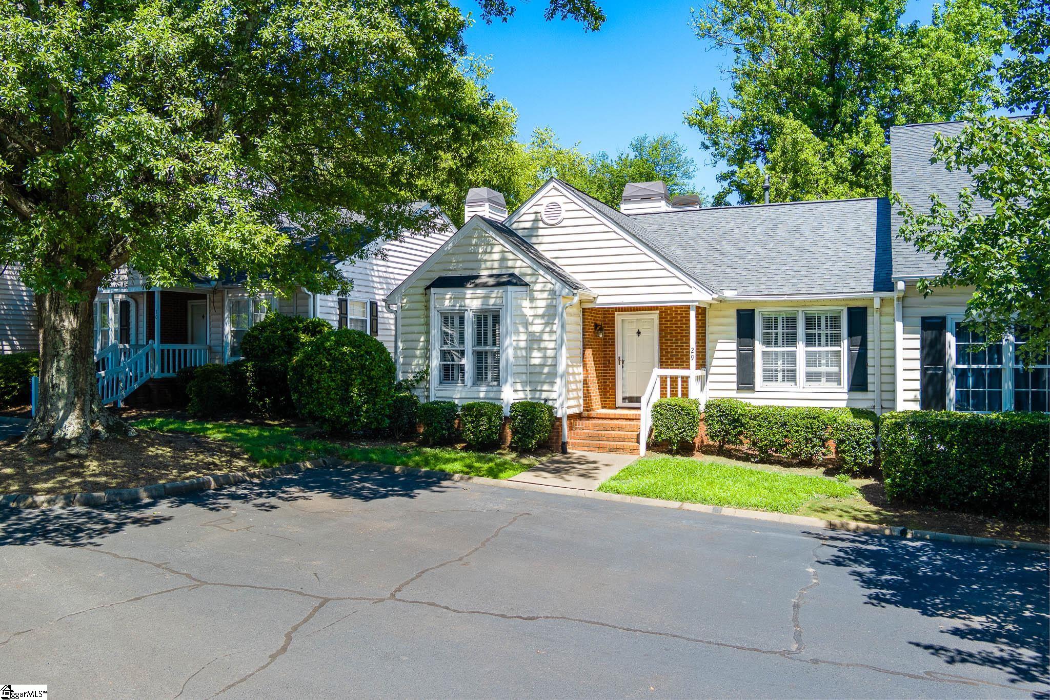 40 Wood Pointe Drive UNIT #29 Greenville, SC 29615