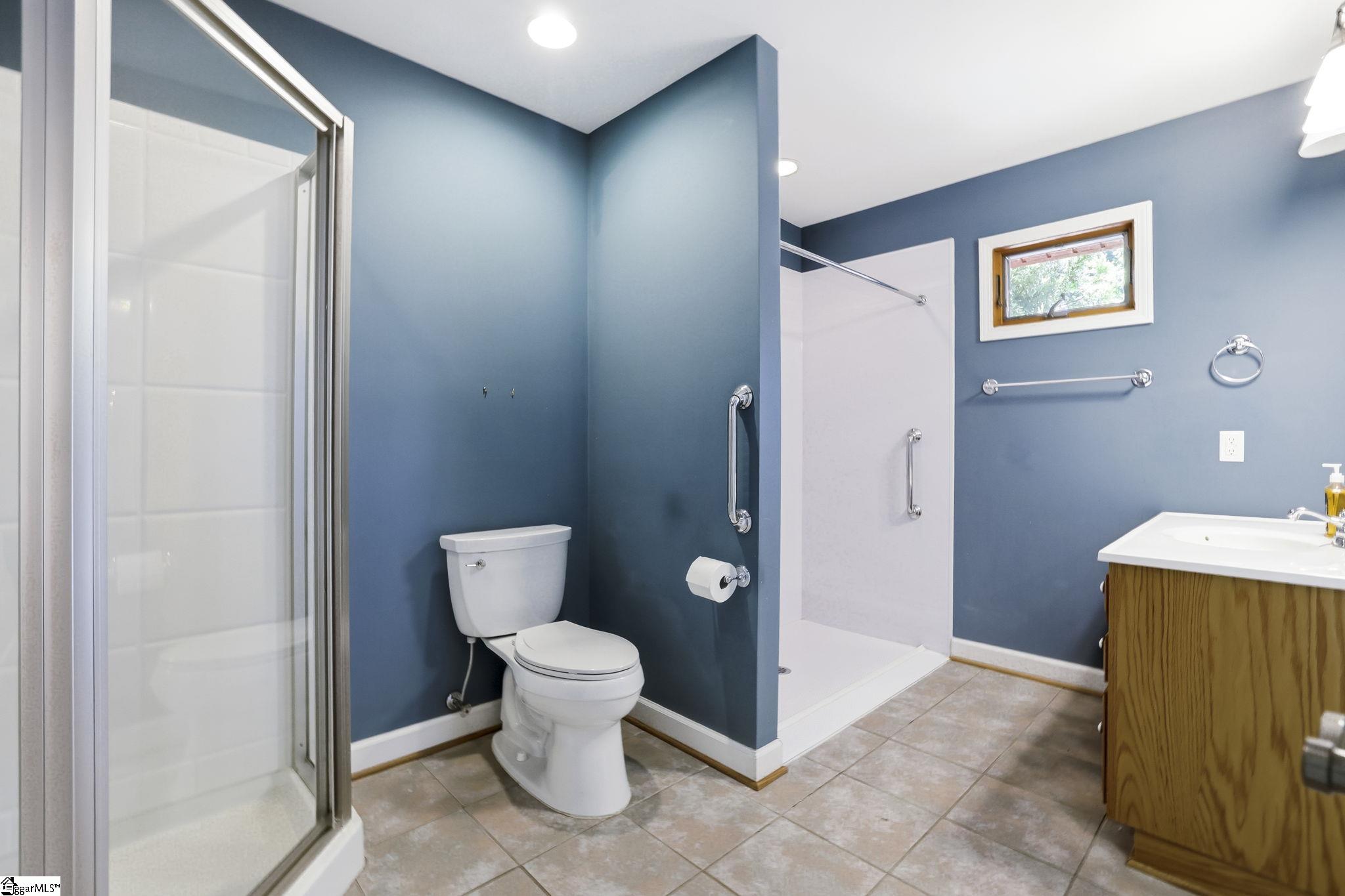137 Laurel Falls Way Greenville, SC 29609