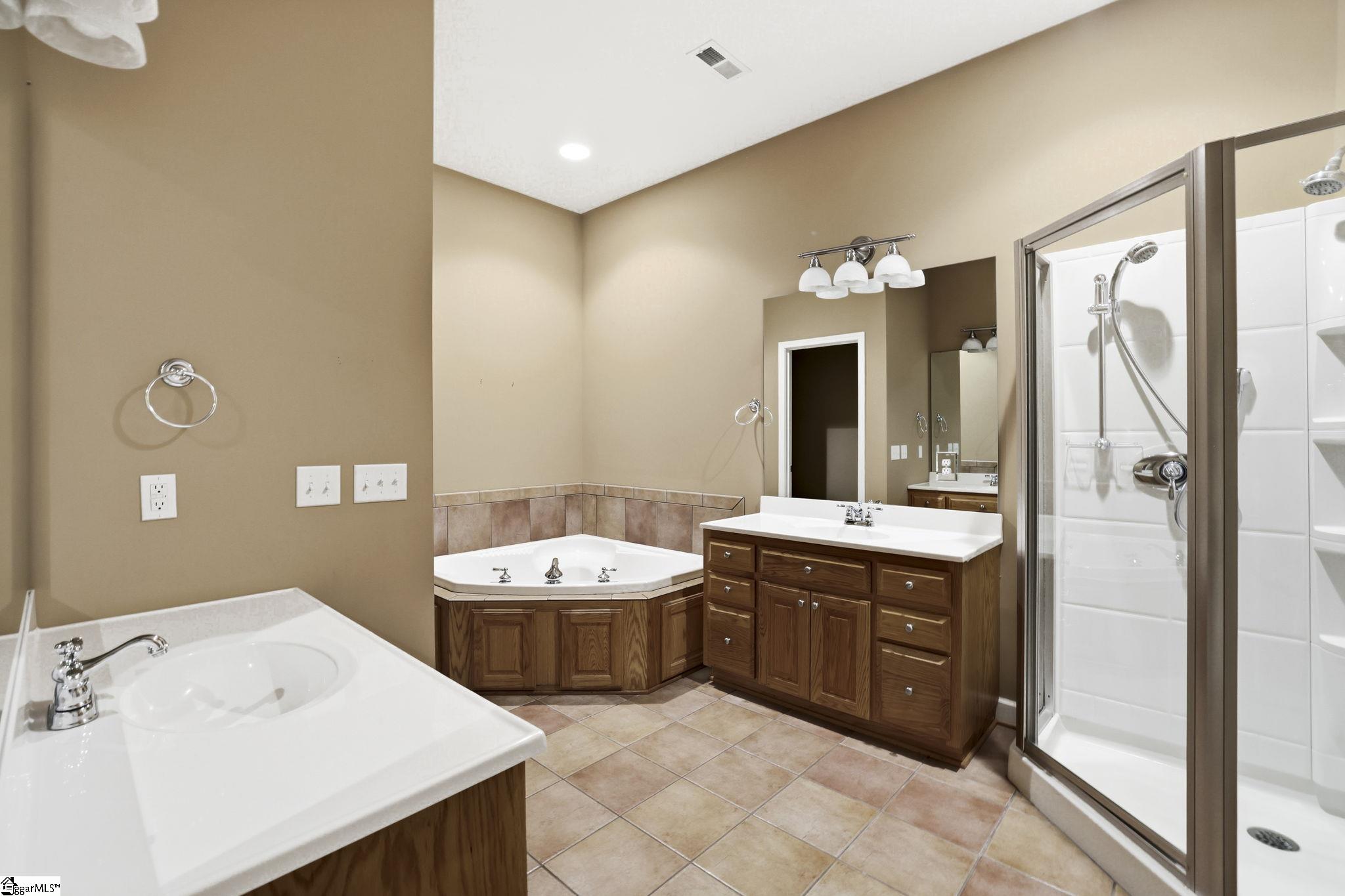 137 Laurel Falls Way Greenville, SC 29609