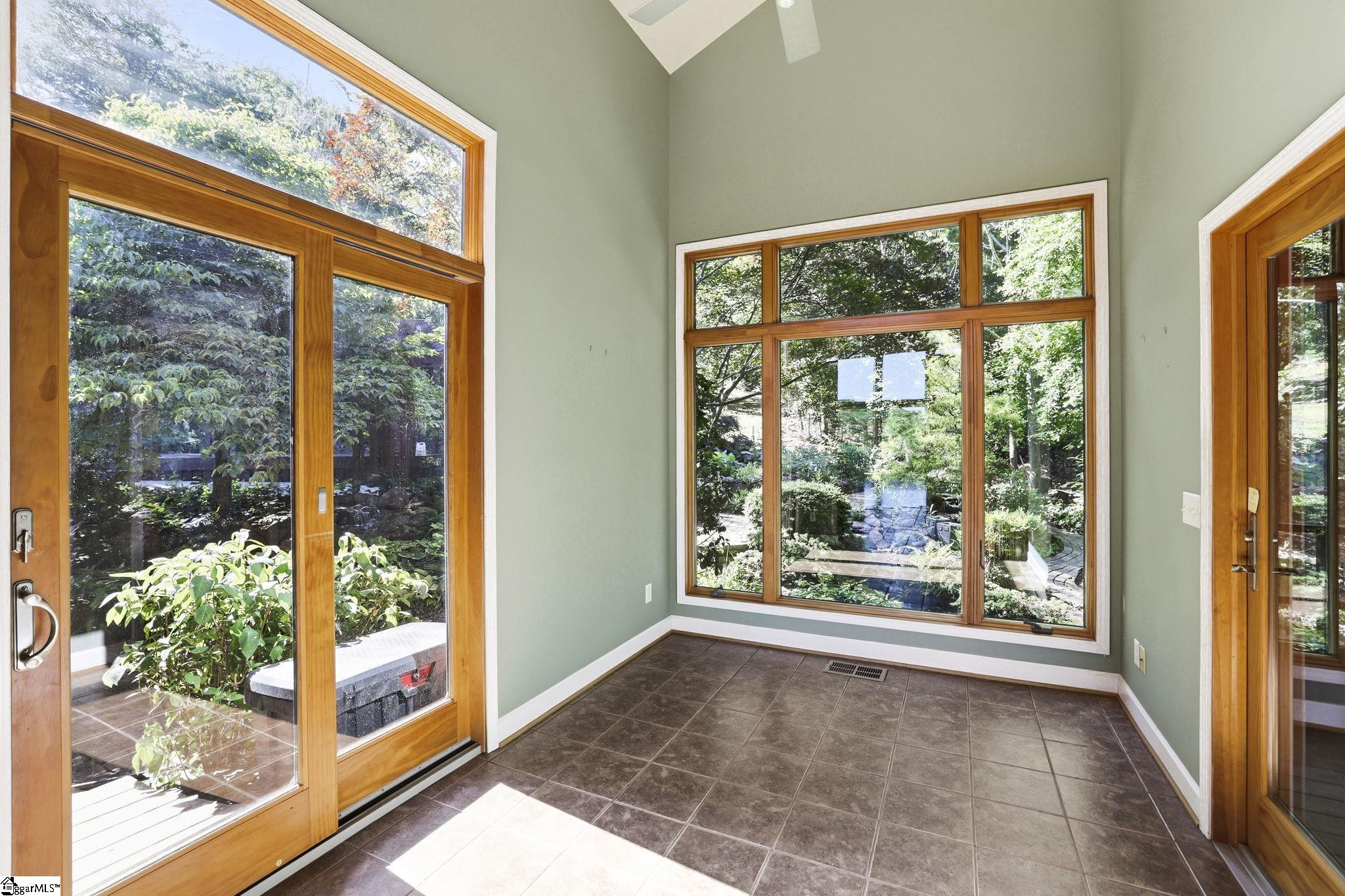 137 Laurel Falls Way Greenville, SC 29609