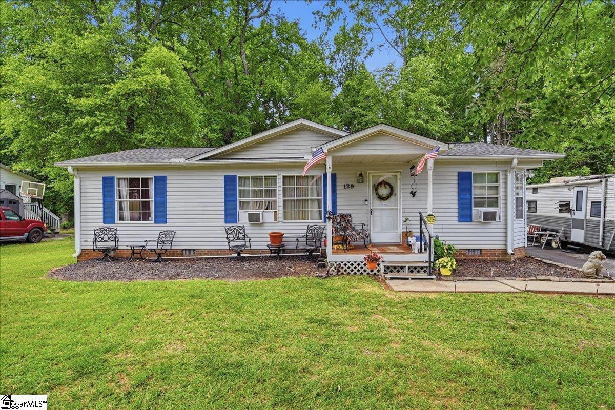 129 Notchwoods Drive Boiling Springs, SC 29316