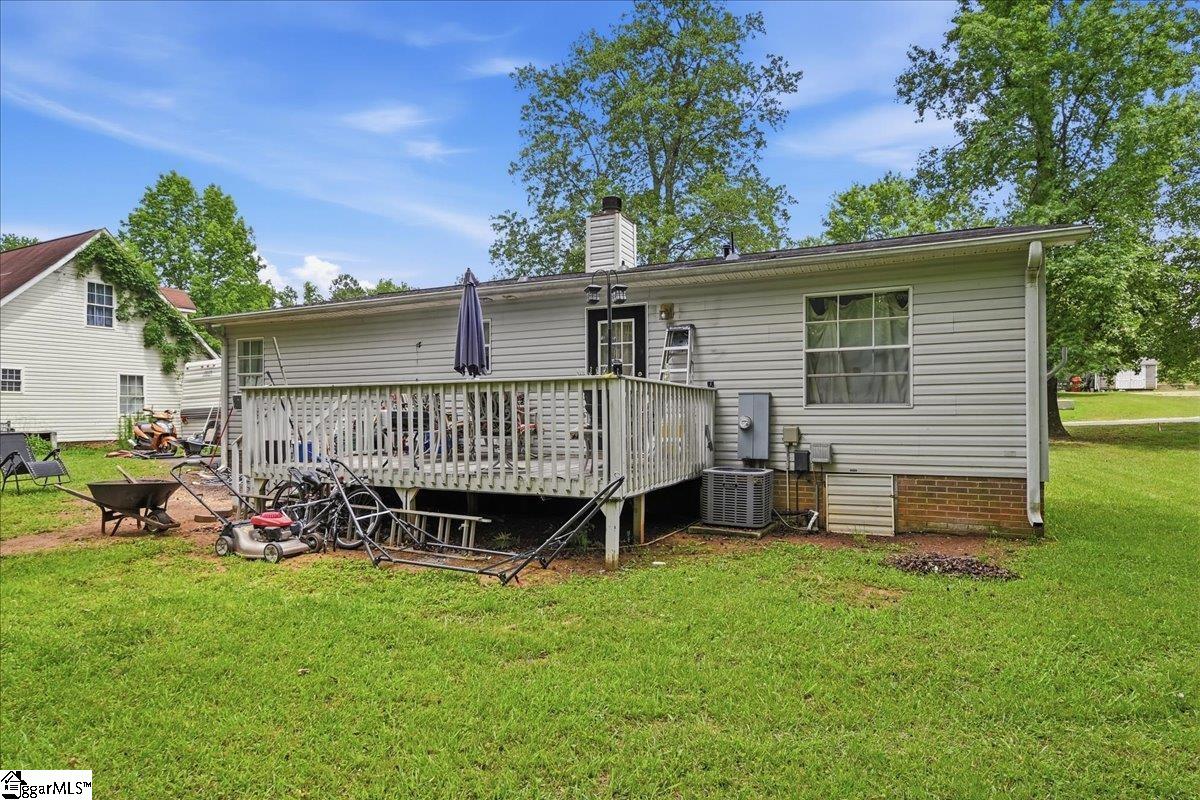 129 Notchwoods Drive Boiling Springs, SC 29316