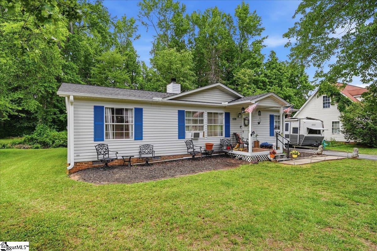 129 Notchwoods Drive Boiling Springs, SC 29316