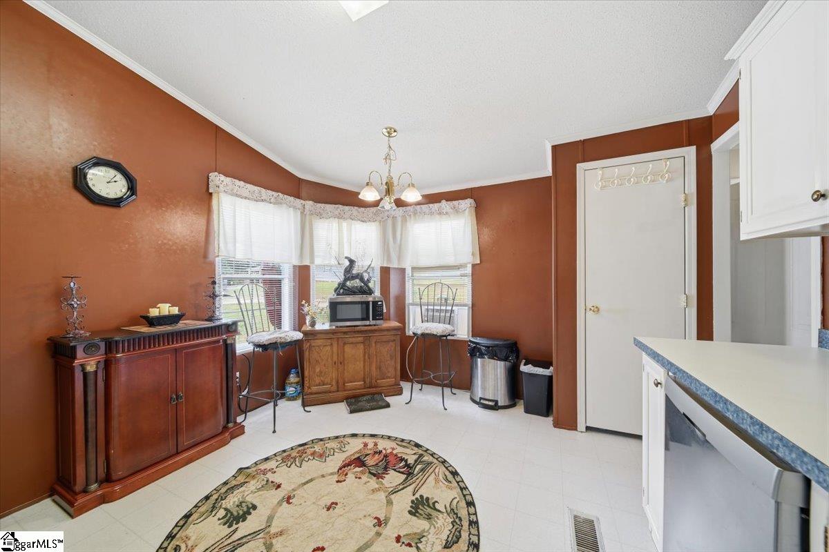 129 Notchwoods Drive Boiling Springs, SC 29316