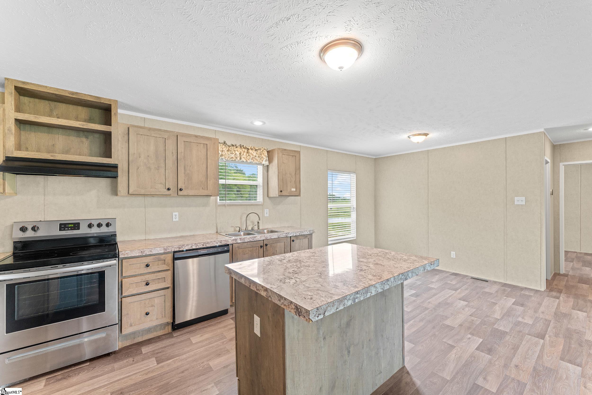 1649 Beaverdam Creek Road Gray Court, SC 29645
