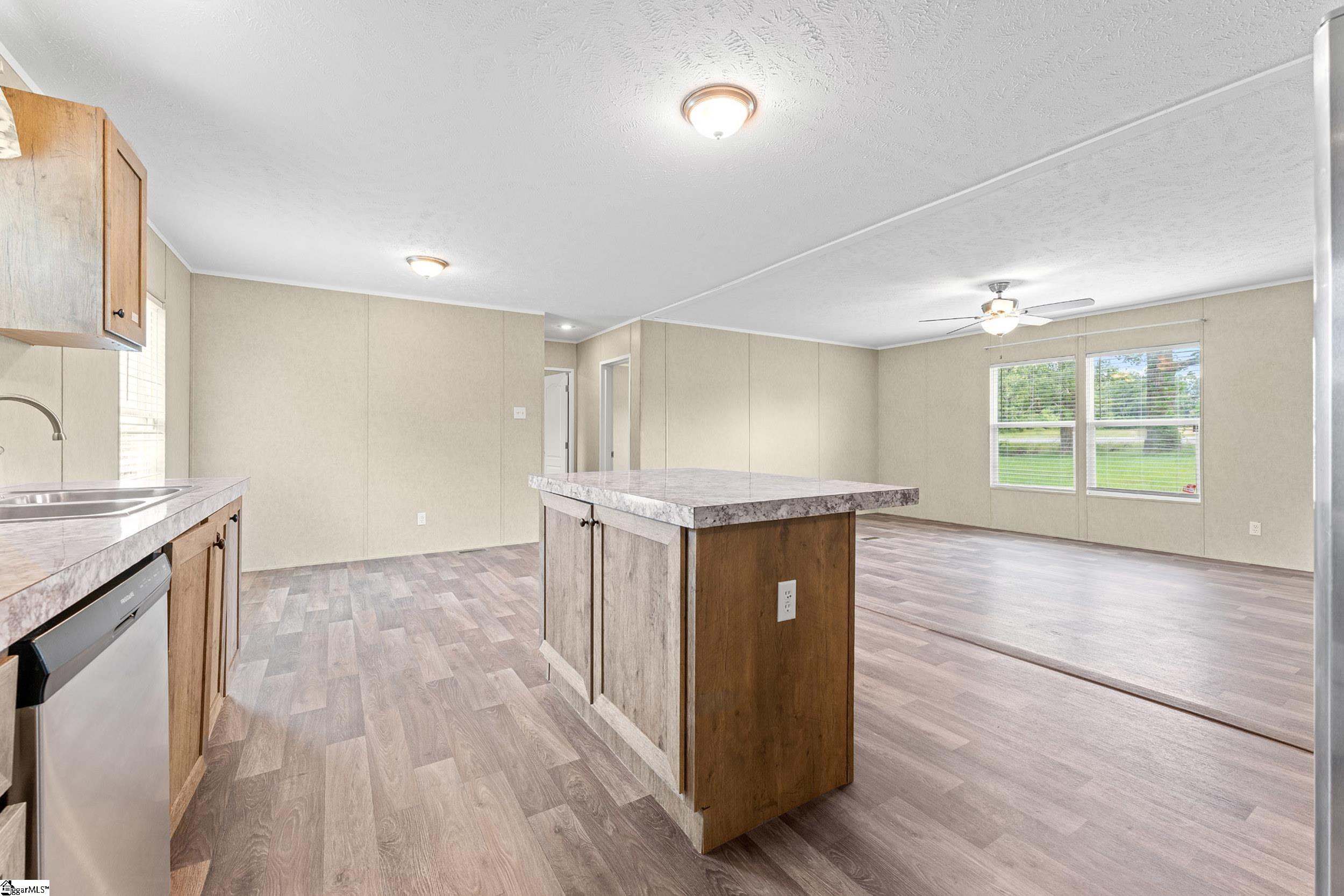 1649 Beaverdam Creek Road Gray Court, SC 29645