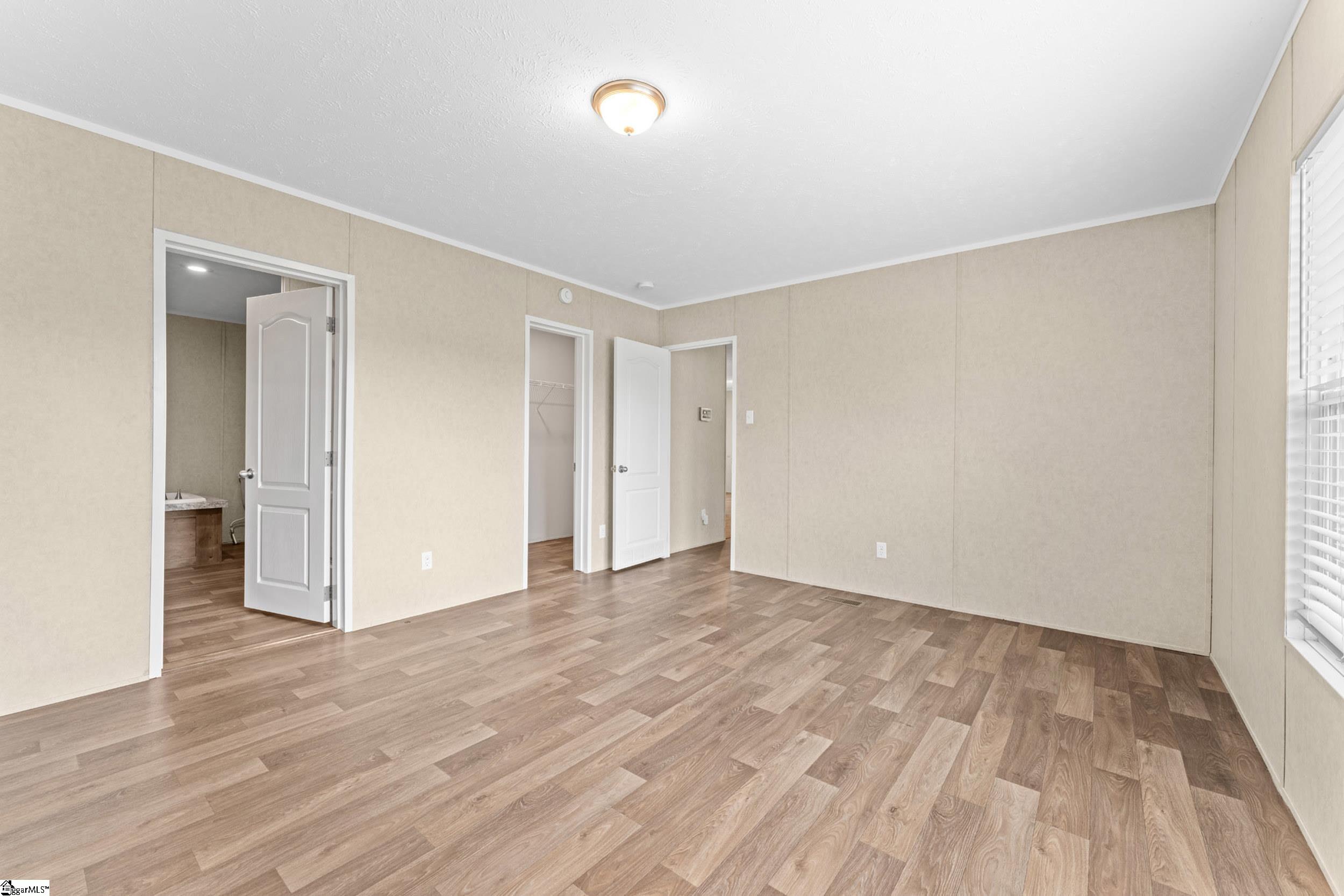 1649 Beaverdam Creek Road Gray Court, SC 29645