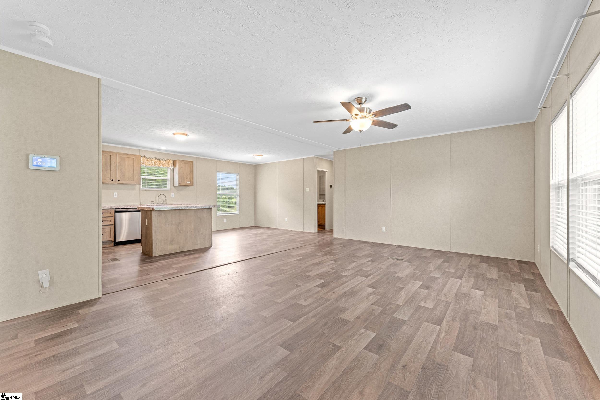 1649 Beaverdam Creek Road Gray Court, SC 29645