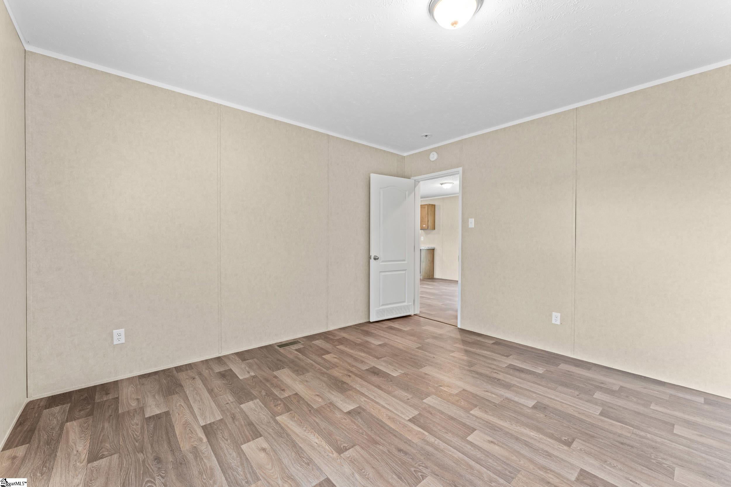 1649 Beaverdam Creek Road Gray Court, SC 29645