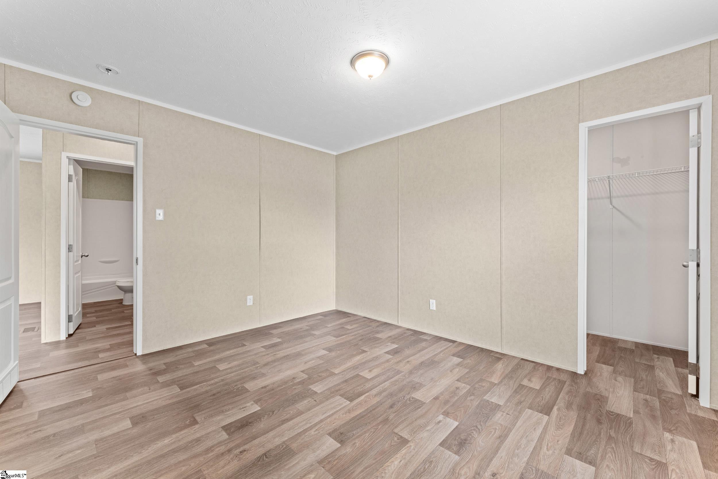 1649 Beaverdam Creek Road Gray Court, SC 29645