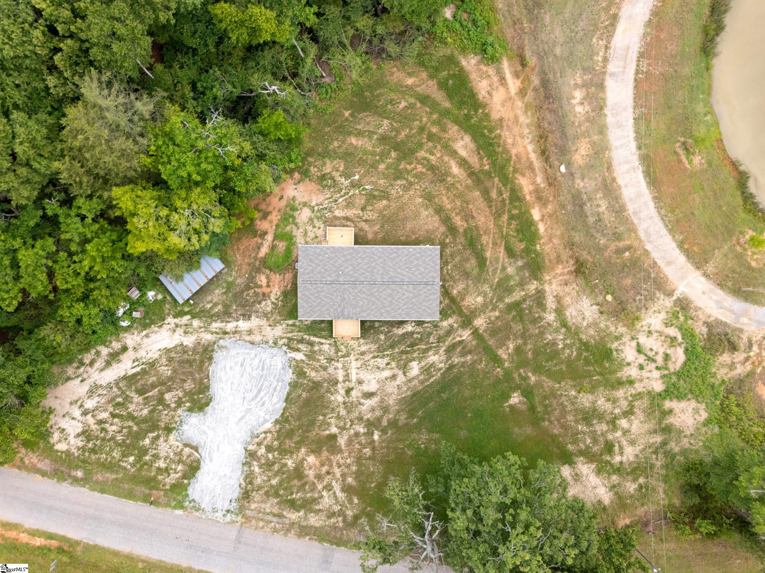 1649 Beaverdam Creek Road Gray Court, SC 29645