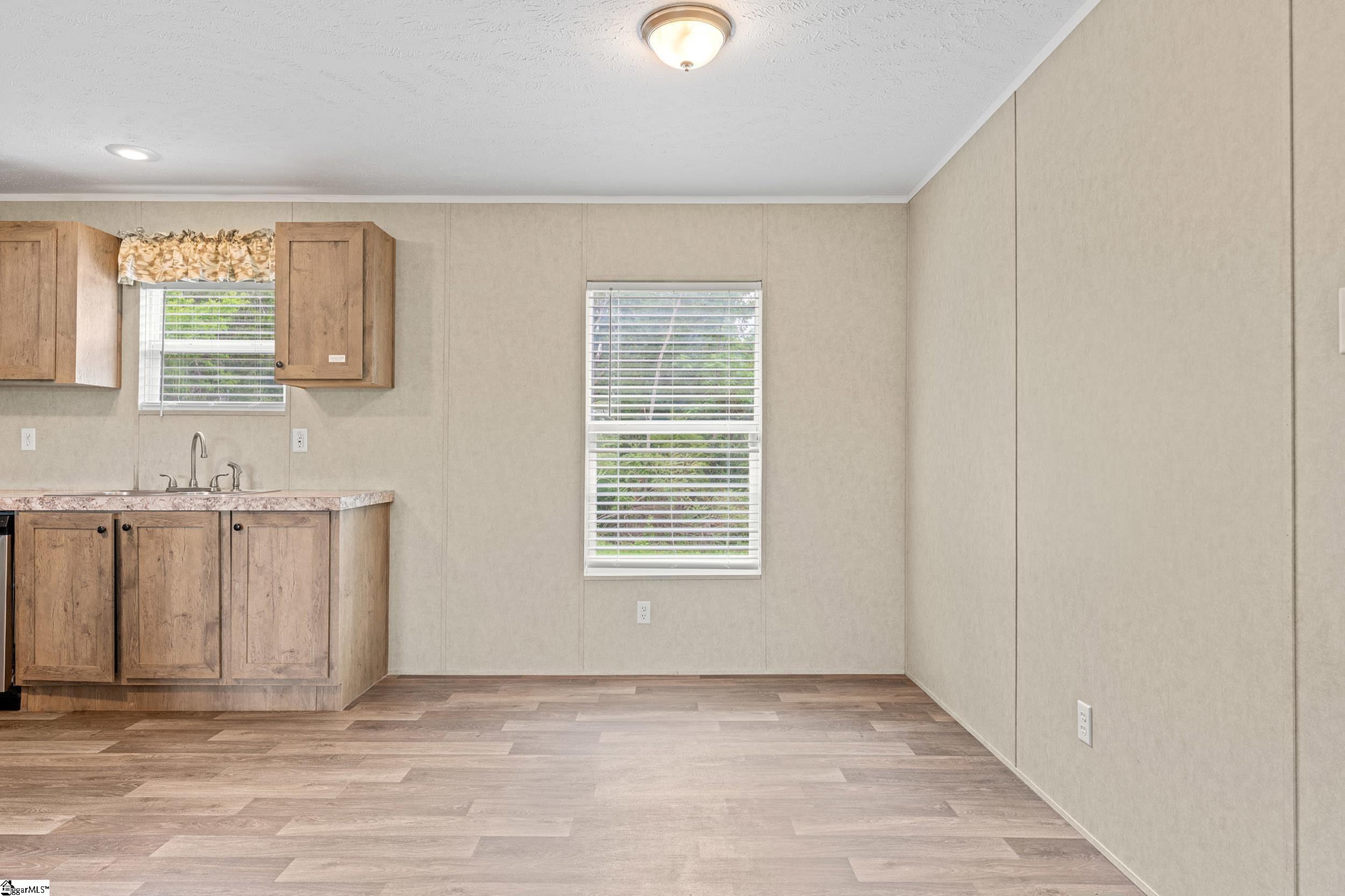 1649 Beaverdam Creek Road Gray Court, SC 29645