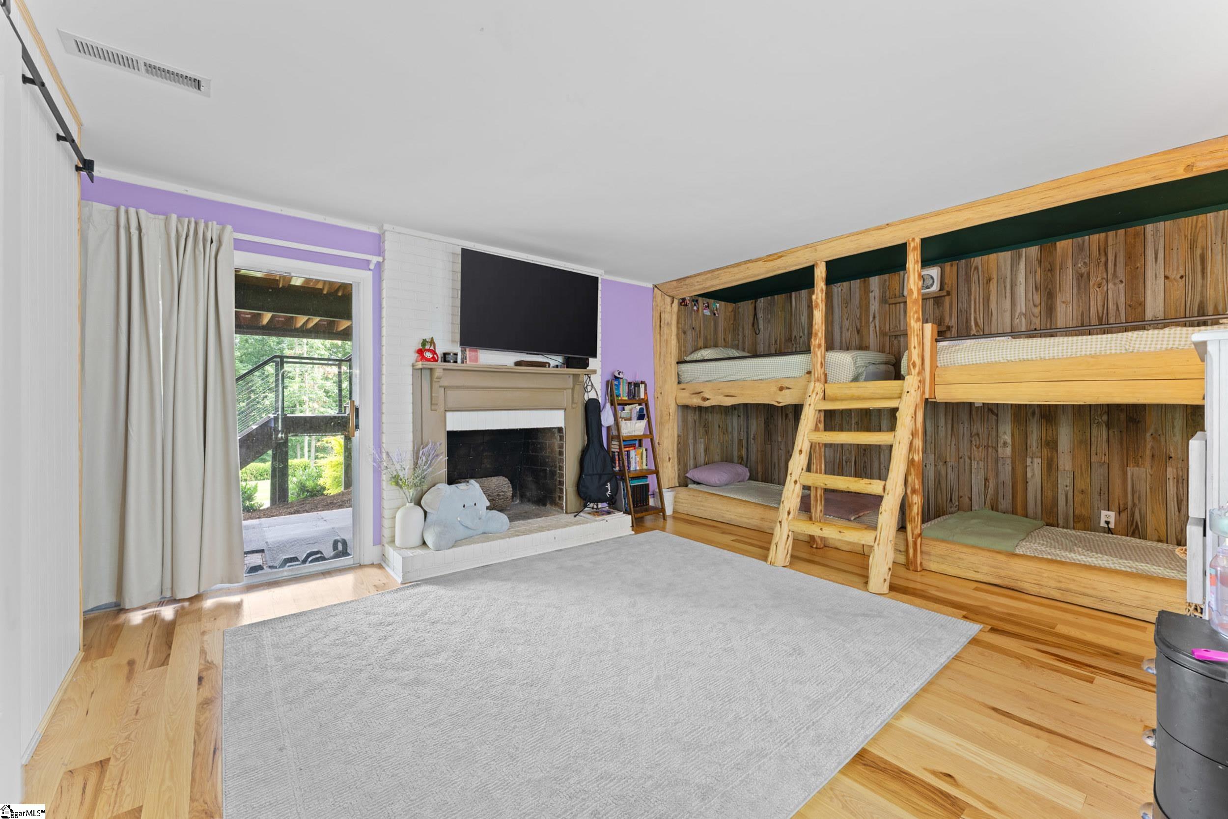315 Fairview Drive Greenville, SC 29609