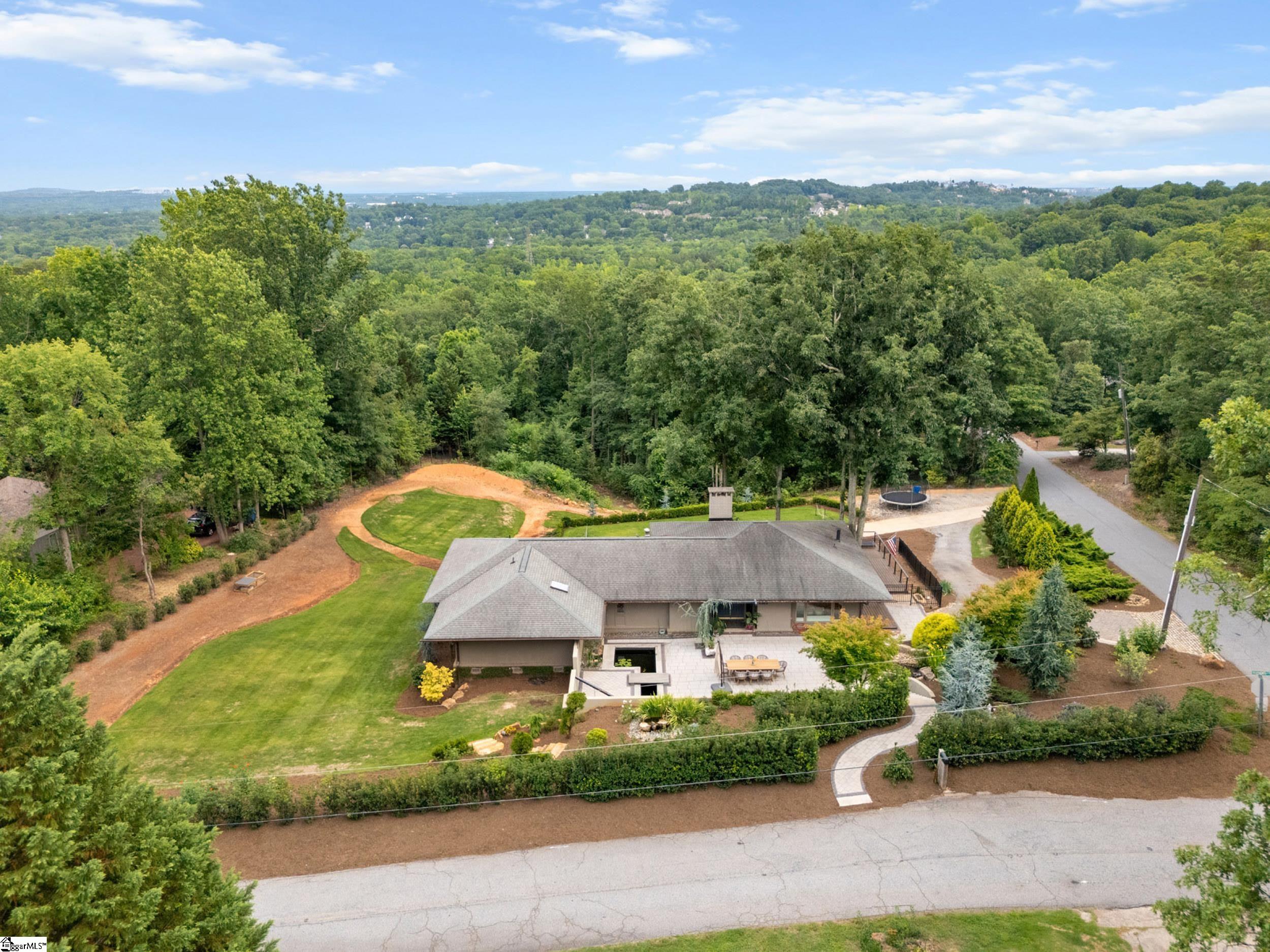 315 Fairview Drive Greenville, SC 29609
