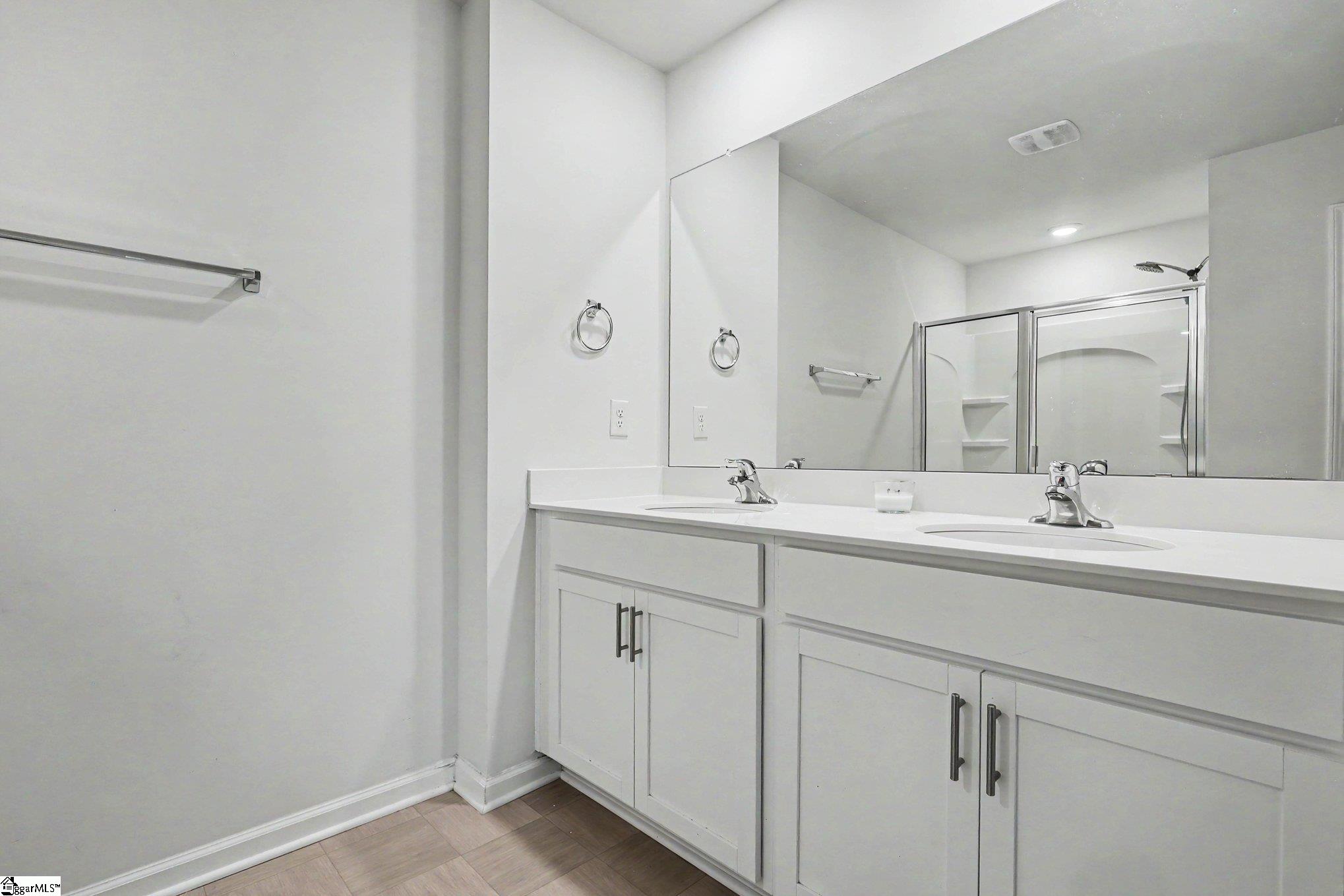 1328 Ledsham Court Greer, SC 29651