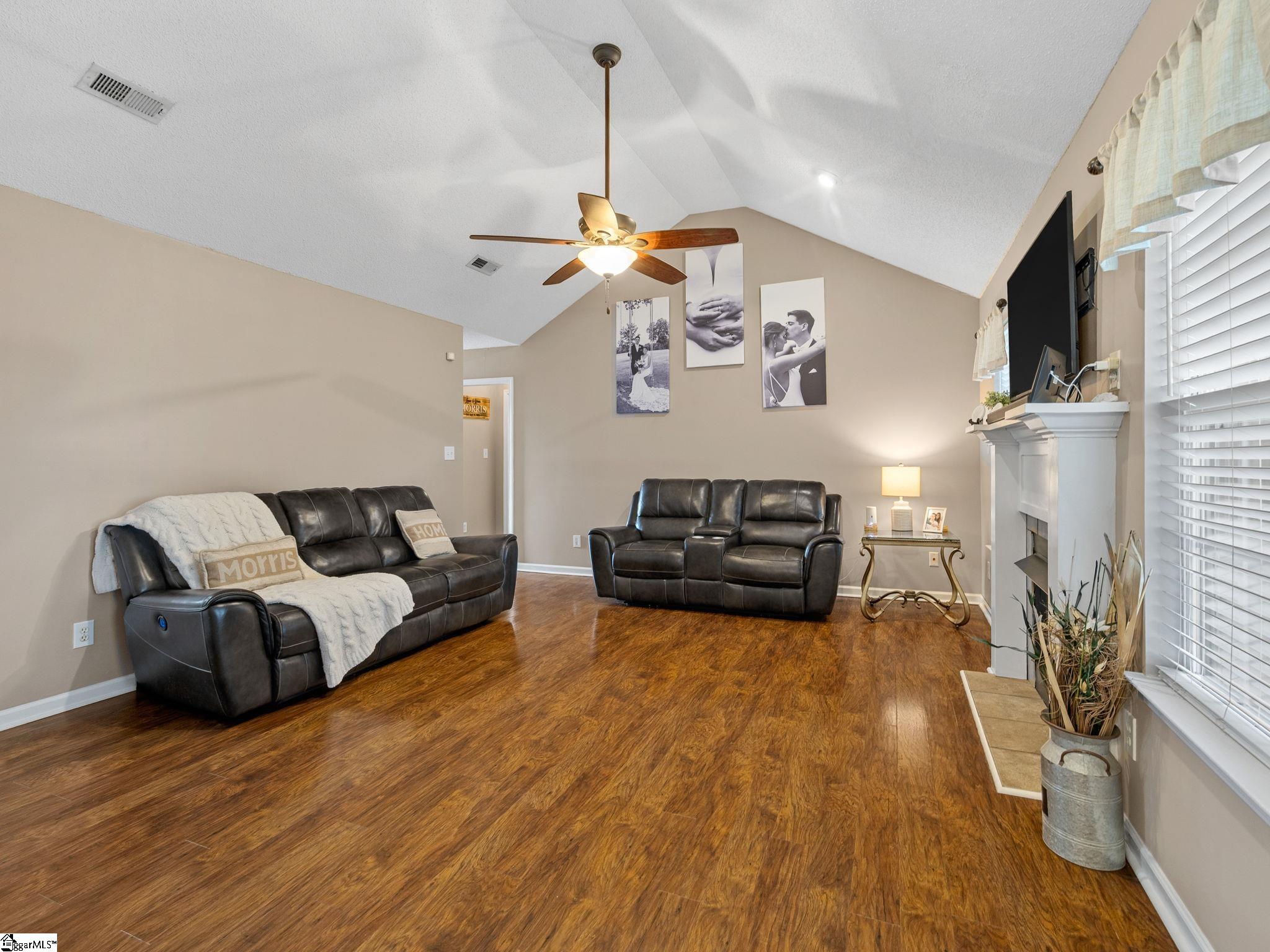635 Shadow Dance Lane Boiling Springs, SC 29316
