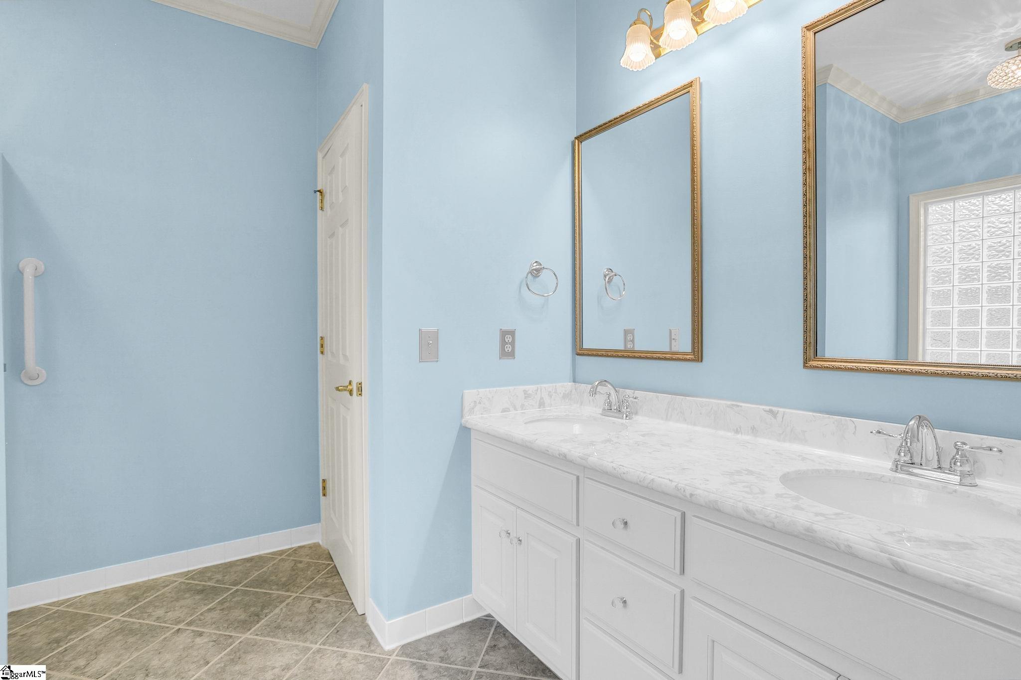 22 Windmill Way Greenville, SC 29615