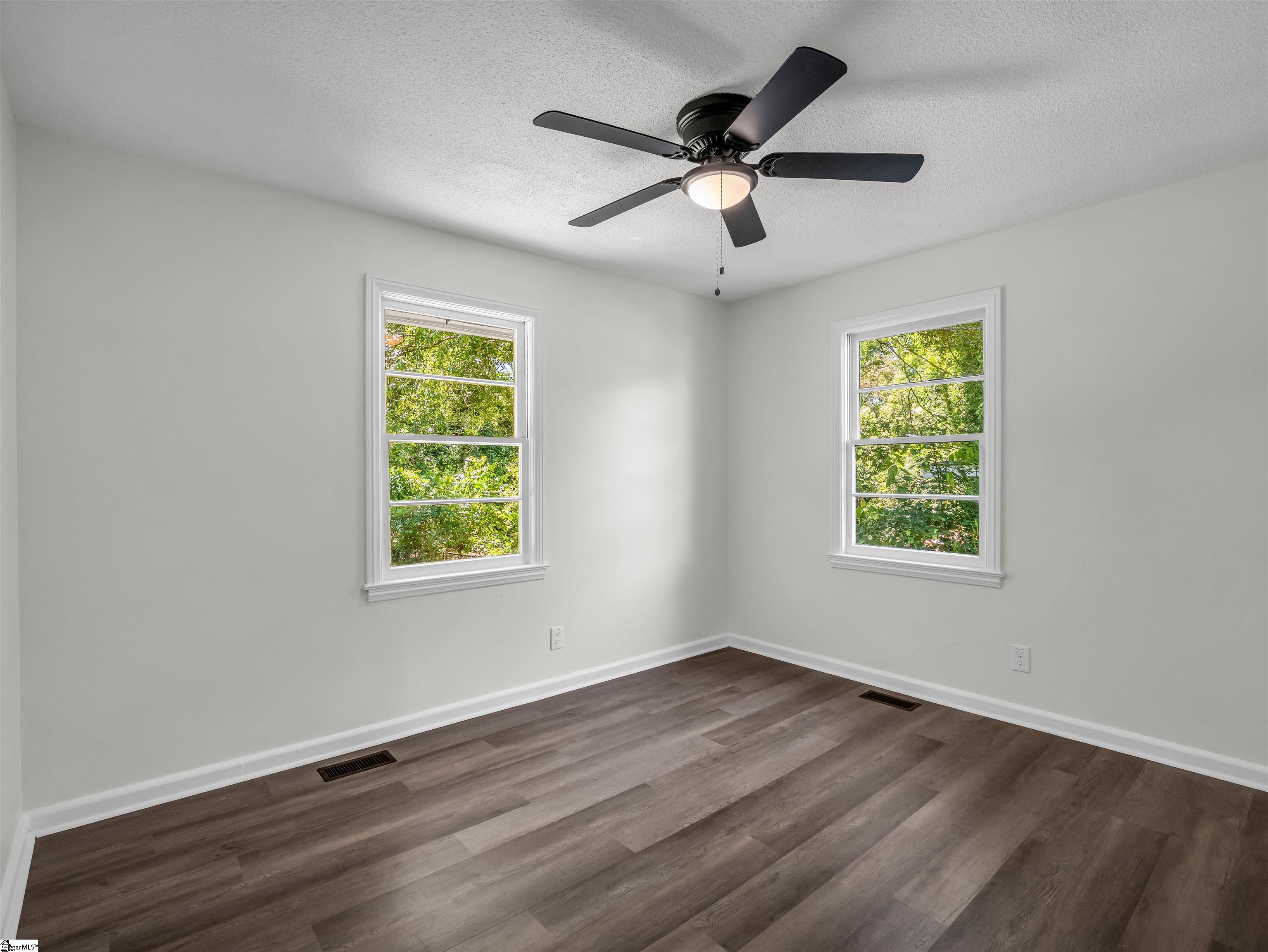 453 Lucerne Drive Spartanburg, SC 29302