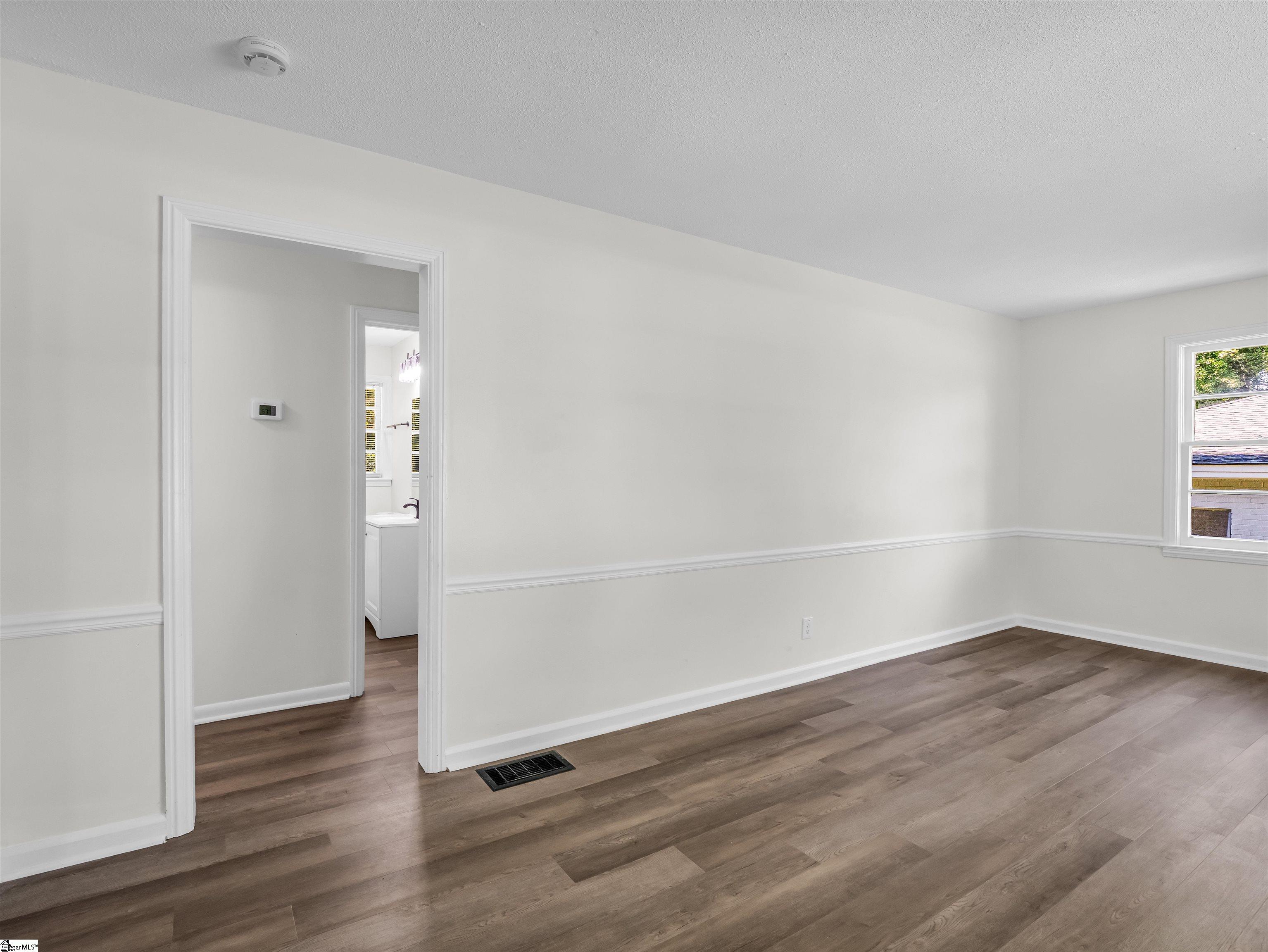 453 Lucerne Drive Spartanburg, SC 29302