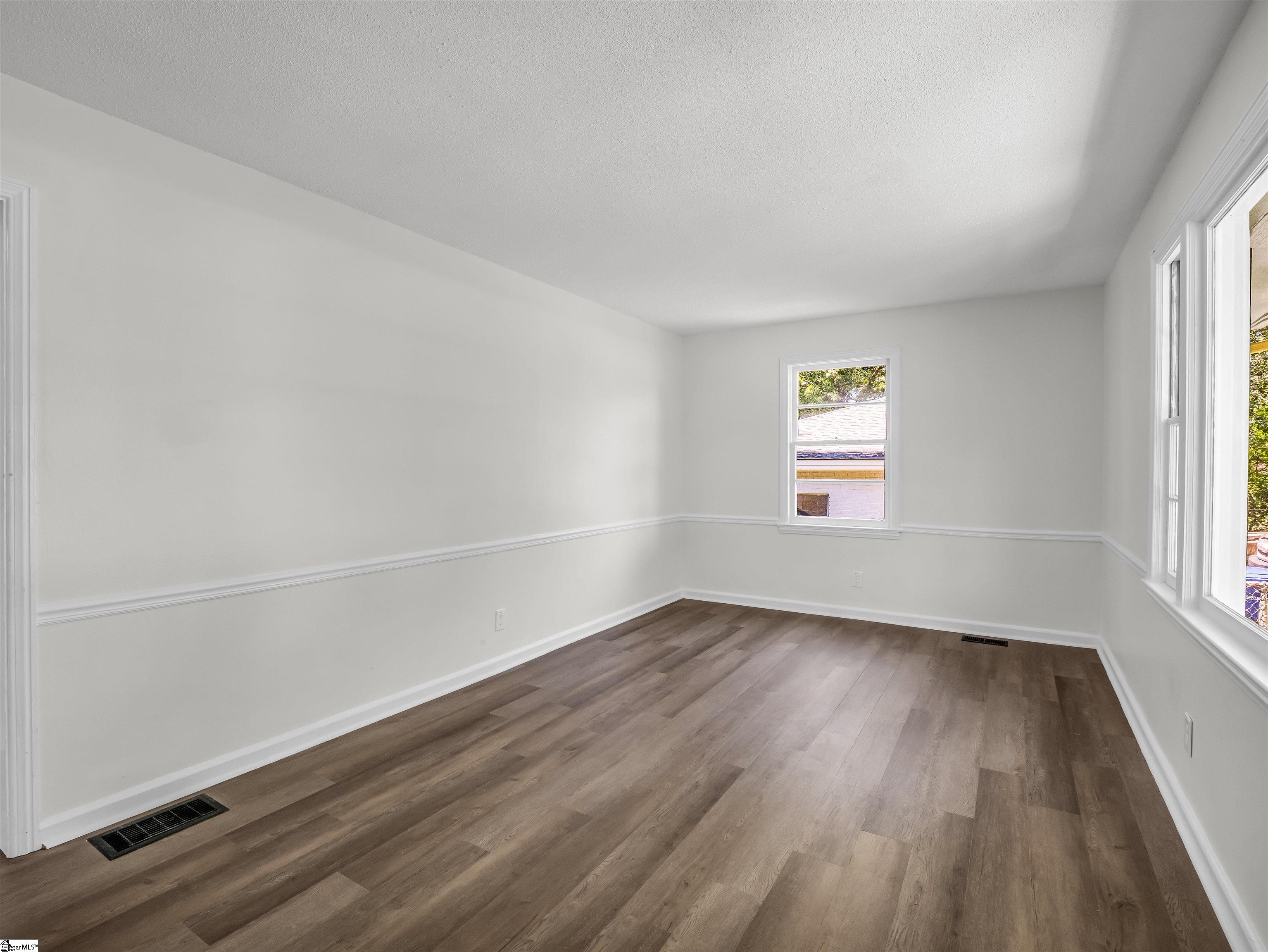 453 Lucerne Drive Spartanburg, SC 29302