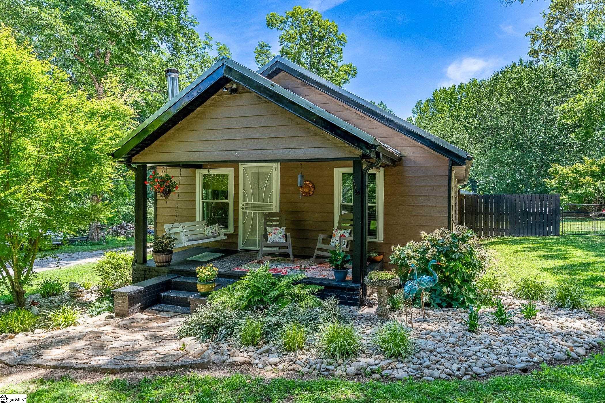 2261 Fews Chapel Road, Greer, SC 29651