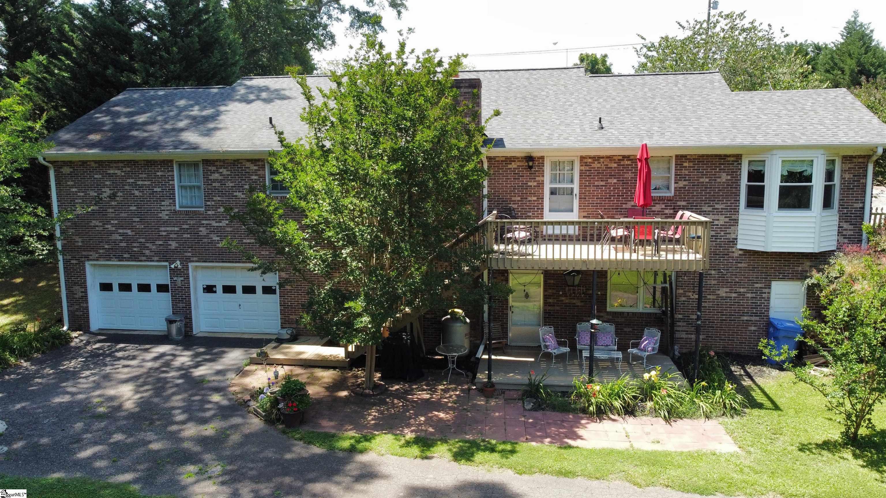 639 Sulphur Springs Road Greenville, SC 29617
