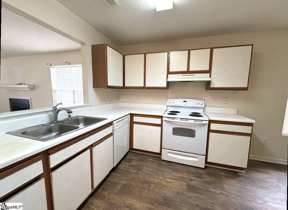 110 Hammett Grove Lane Greer, SC 29650