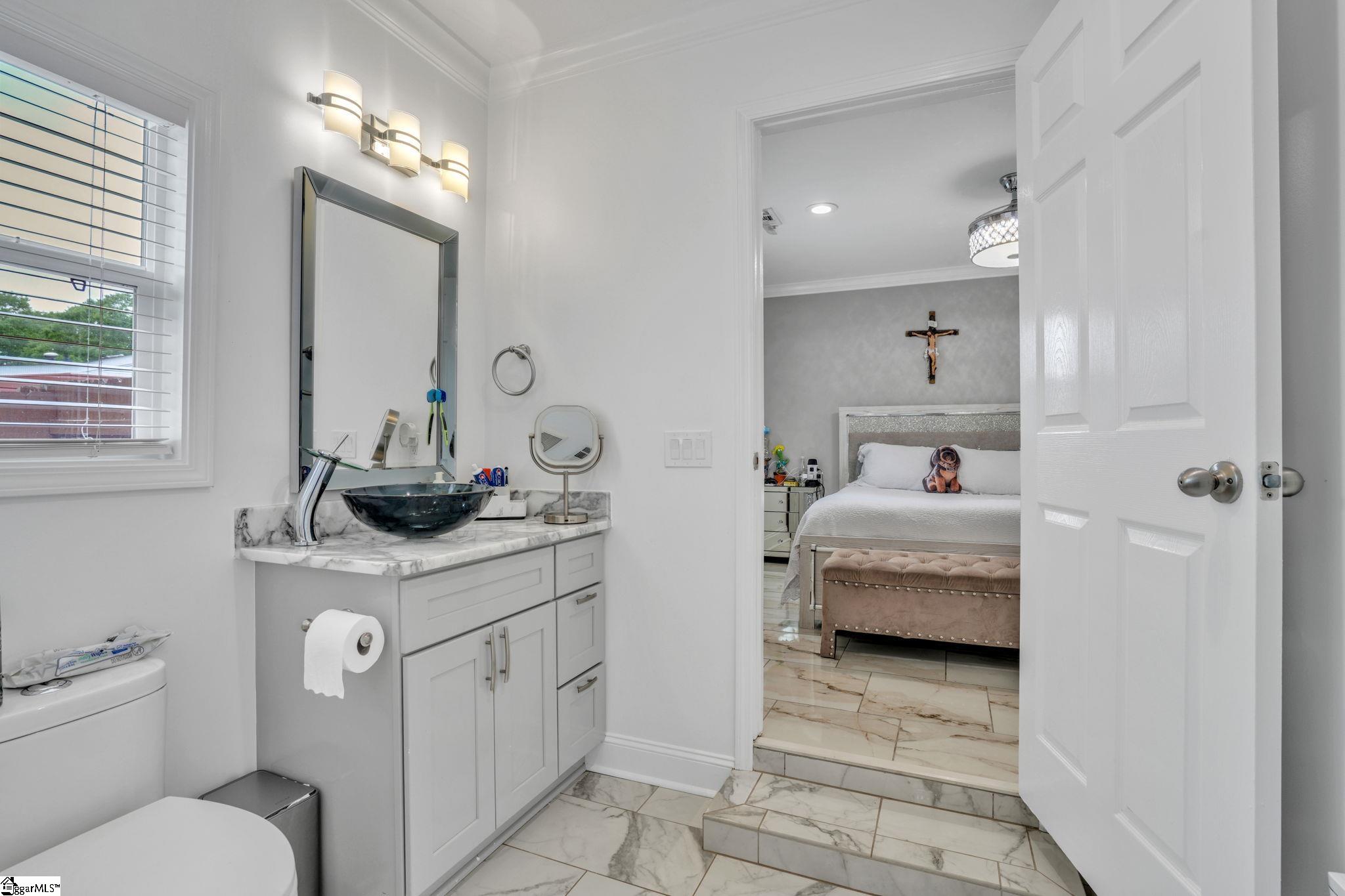 22 Costwold Terrace Taylors, SC 29687