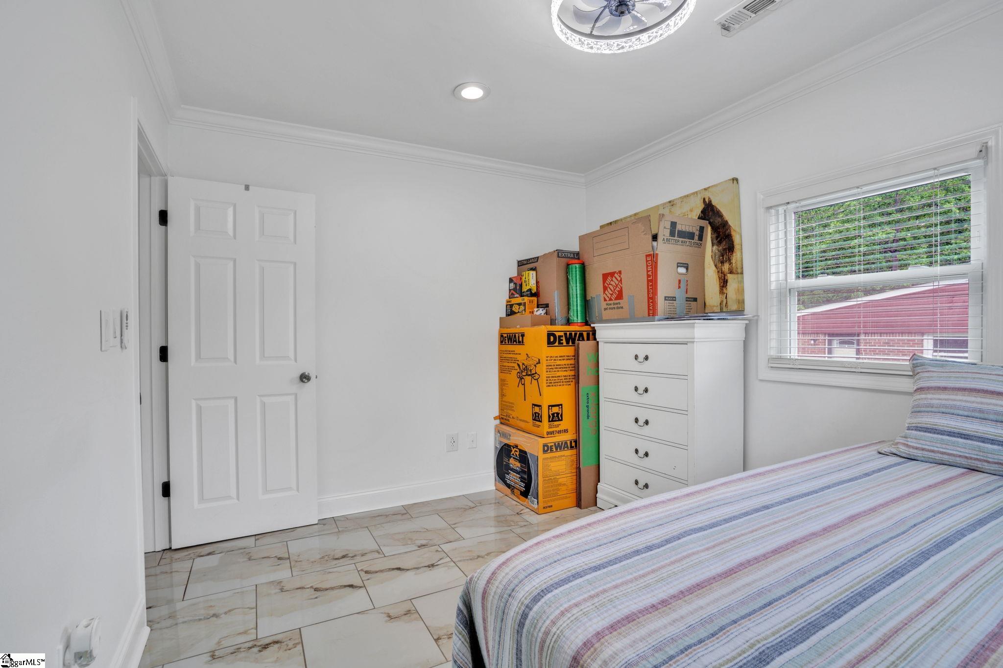 22 Costwold Terrace Taylors, SC 29687