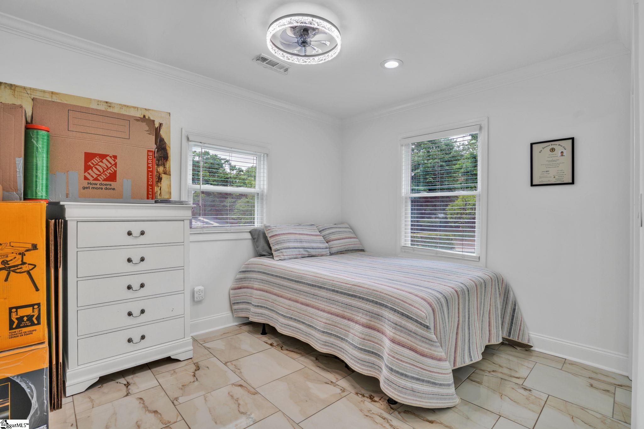 22 Costwold Terrace Taylors, SC 29687